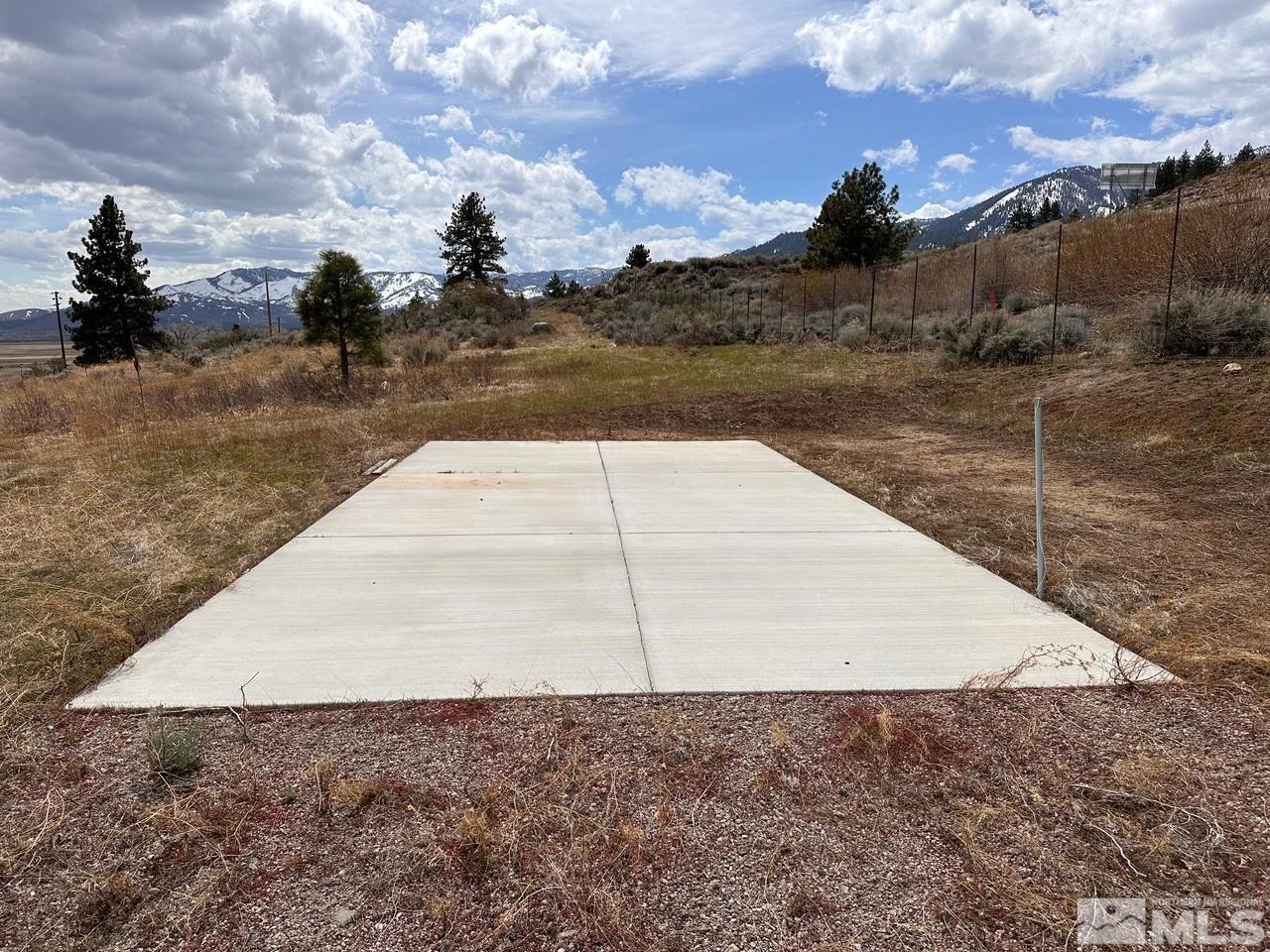 865&877 Us Highway 395 S Property Photo 4