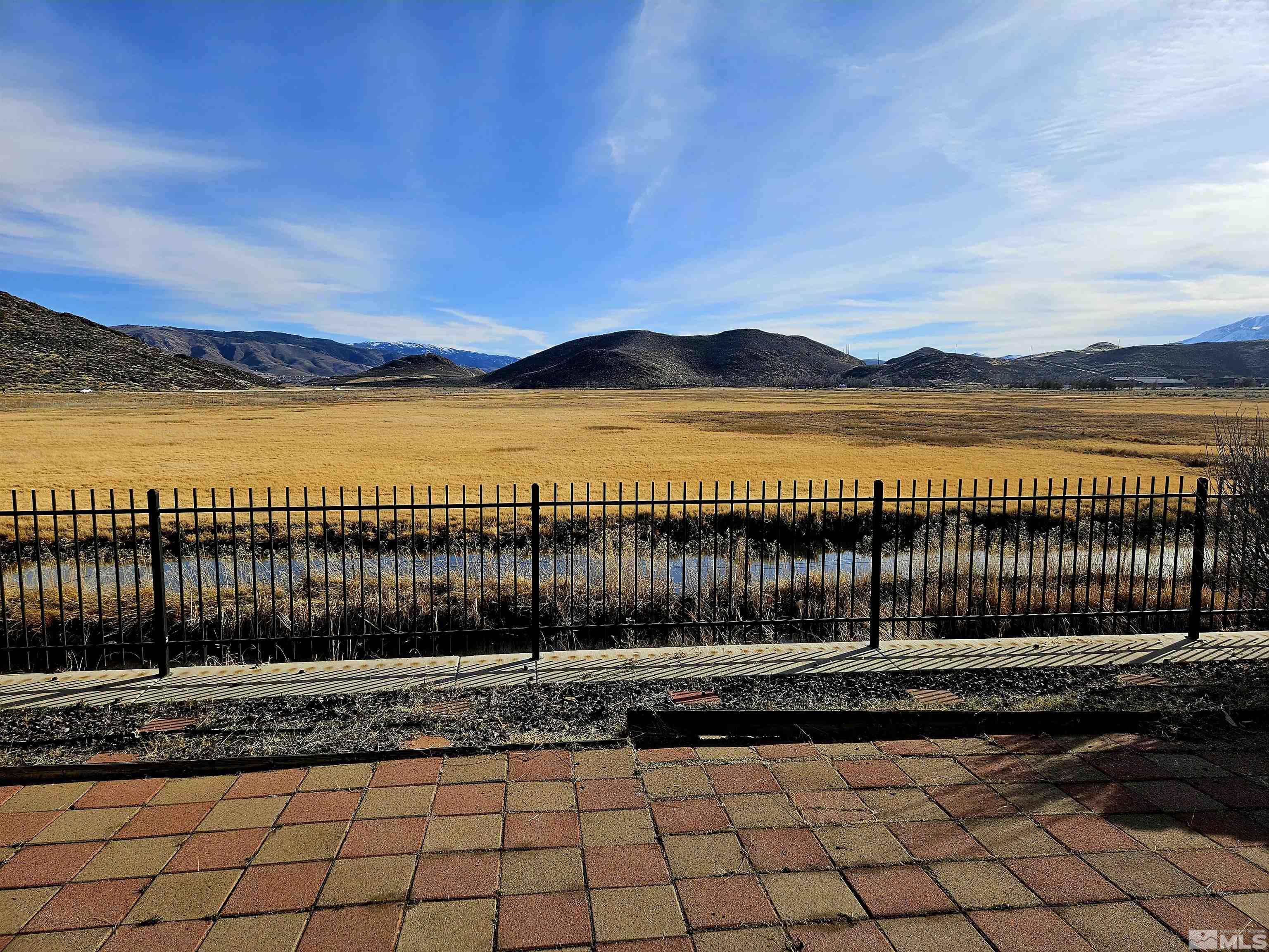 3657 Herons Landing Property Photo 3