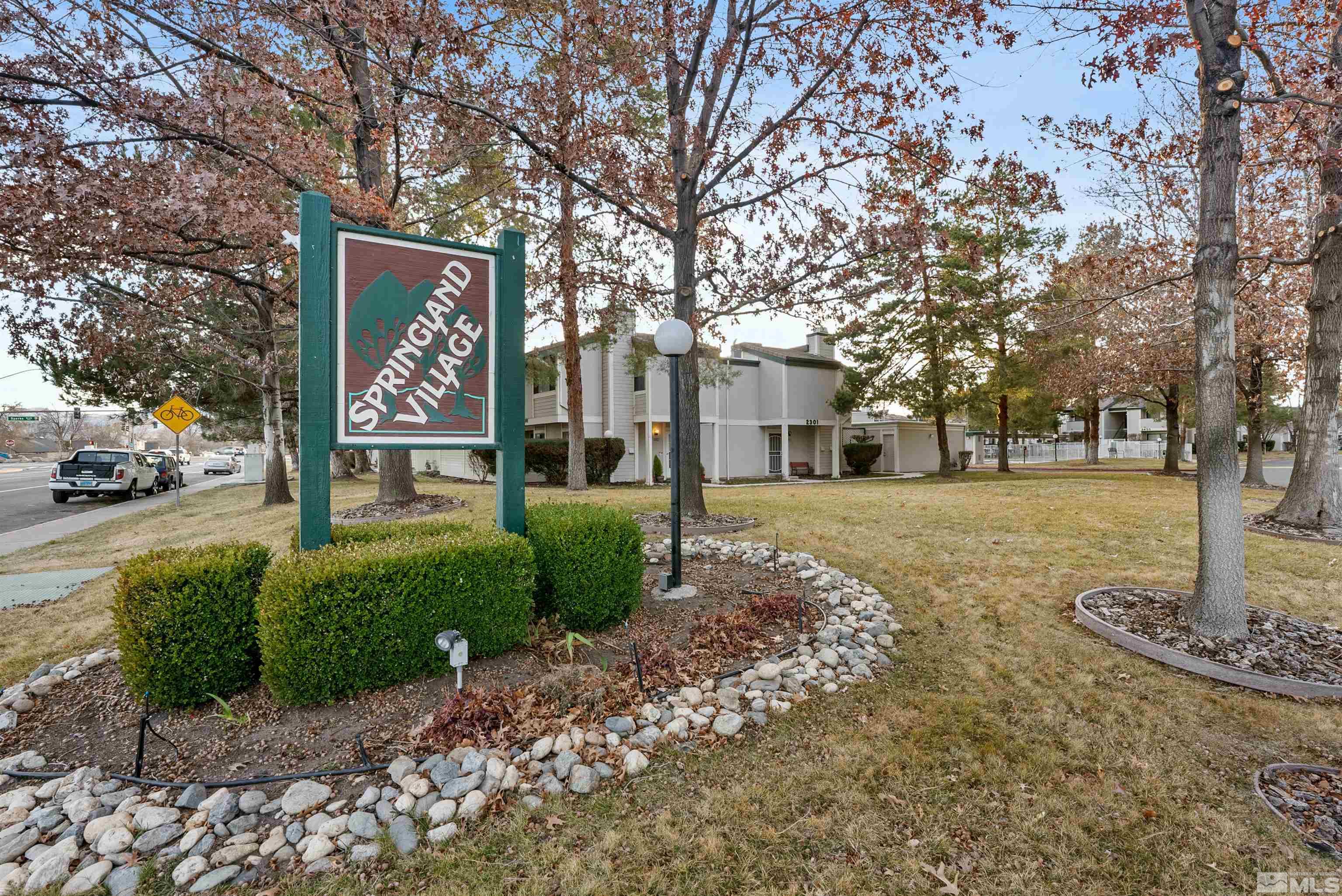 2445 Sycamore Glen Dr 6 Property Photo 26