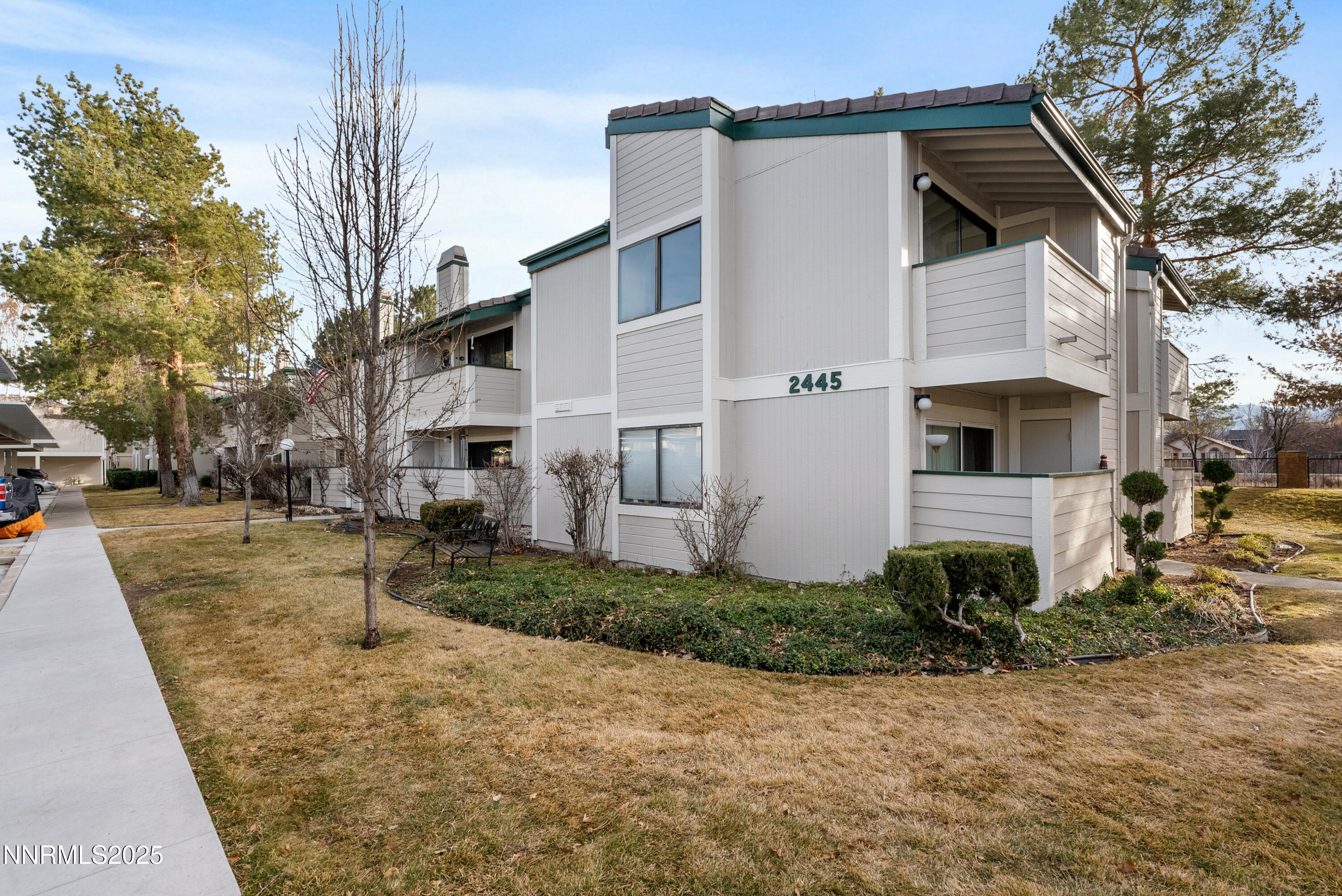 2445 Sycamore Glen Drive Property Photo 1