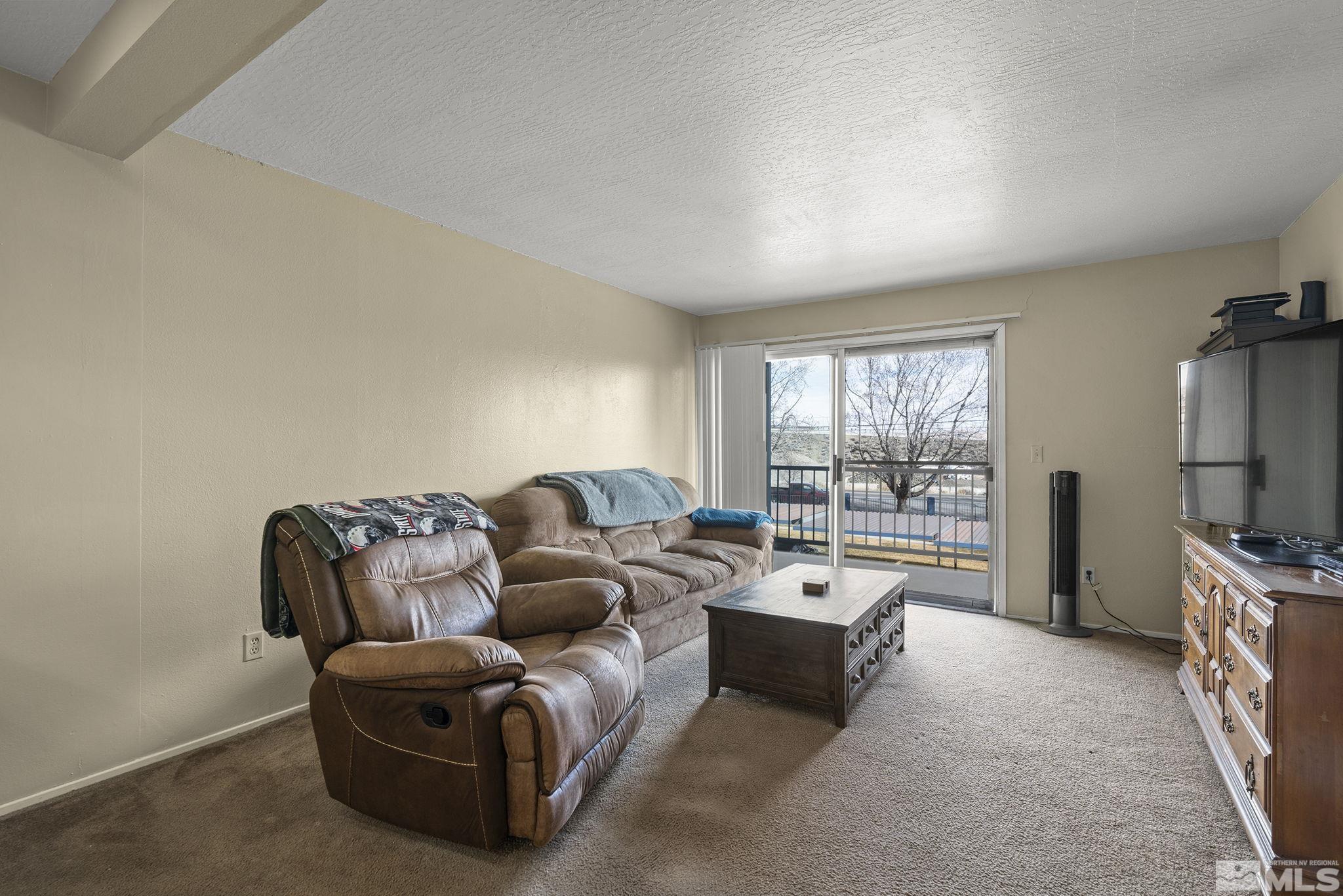 2555 Clear Acre Ln Property Photo 6