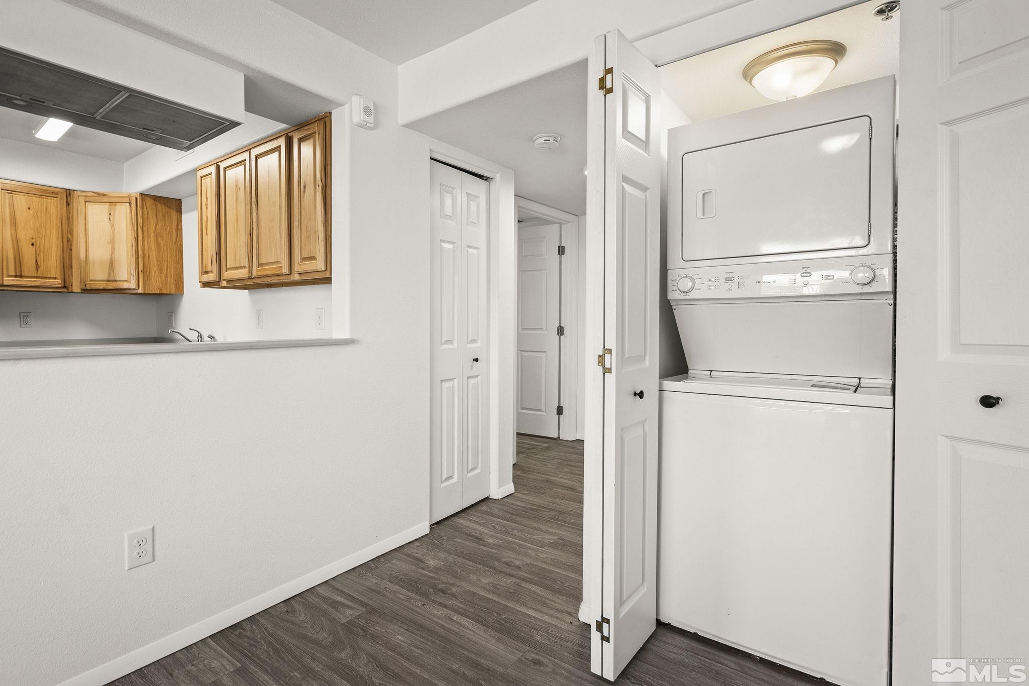 15 Gentry Way 12 Units Property Photo 20