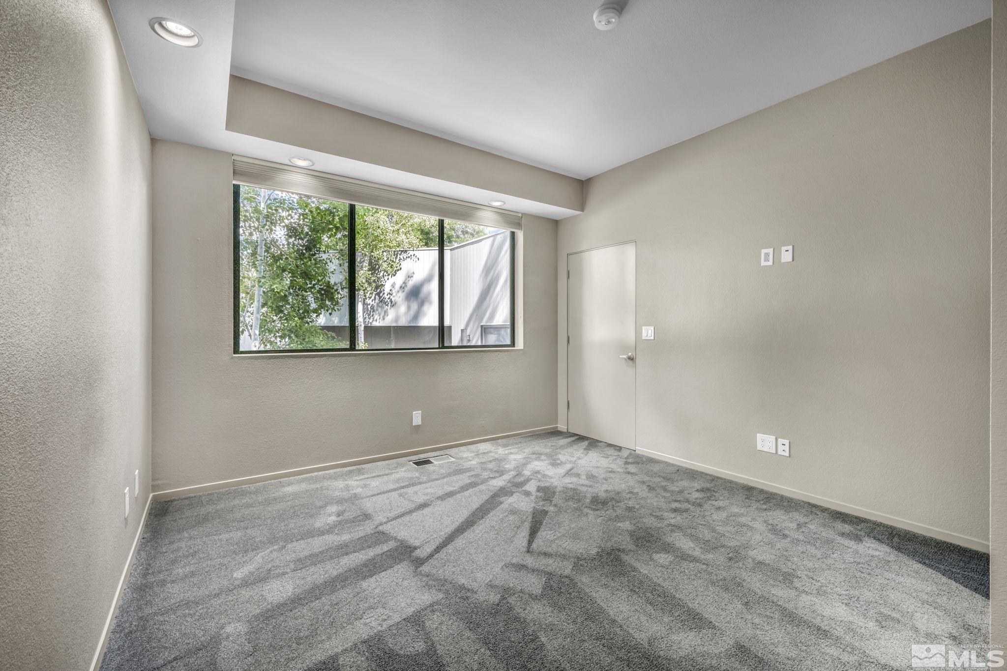 2115 Brooksboro Circle Property Photo 20