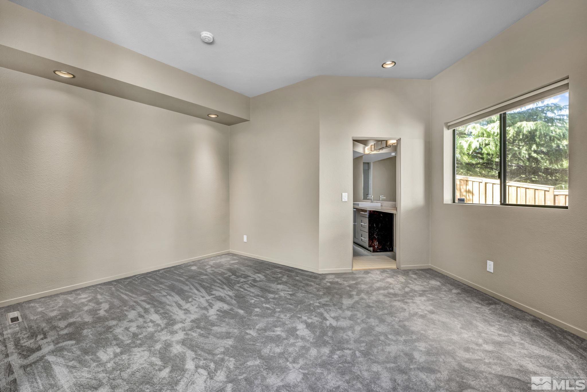2115 Brooksboro Circle Property Photo 23