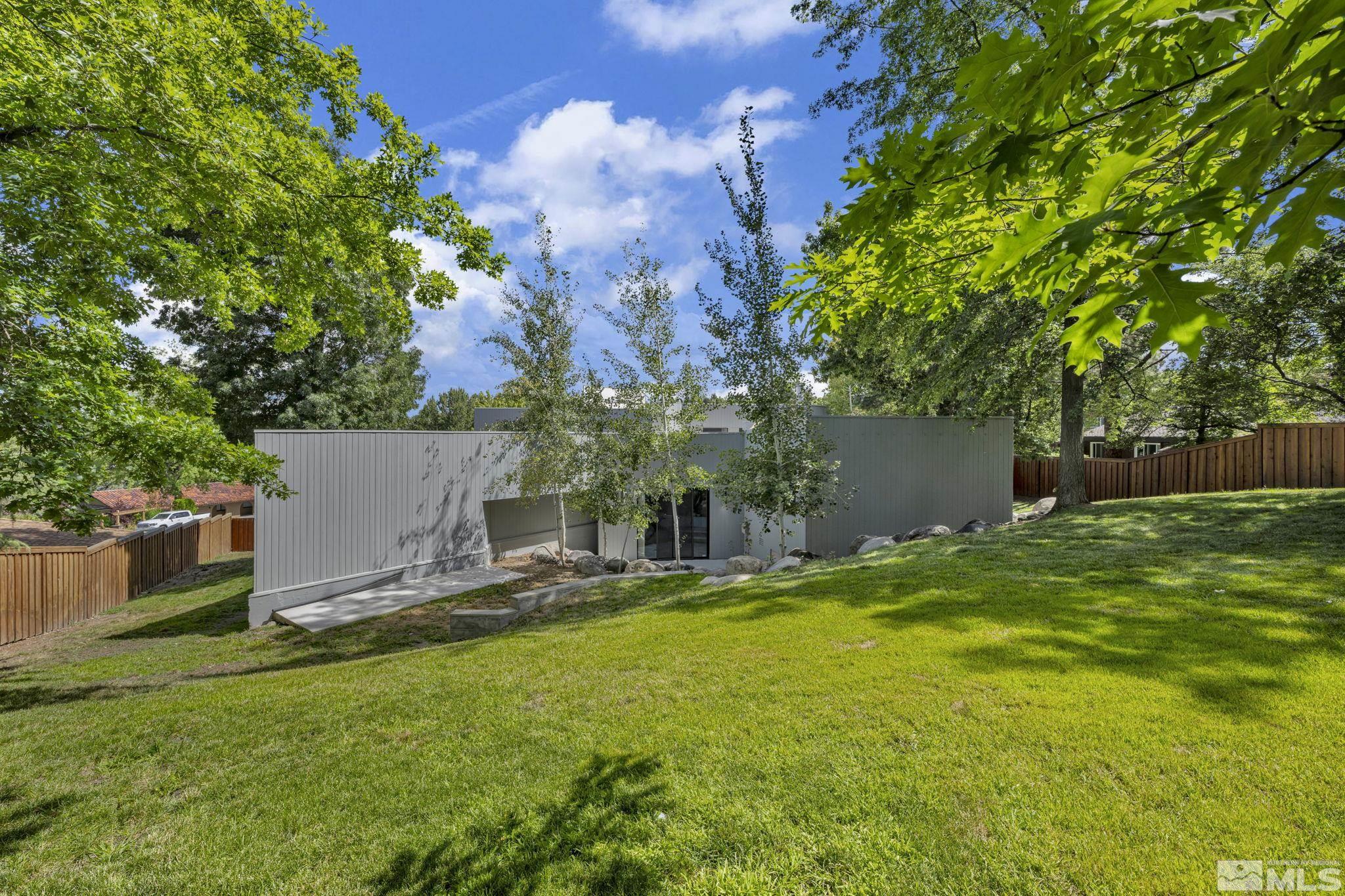 2115 Brooksboro Circle Property Photo 37