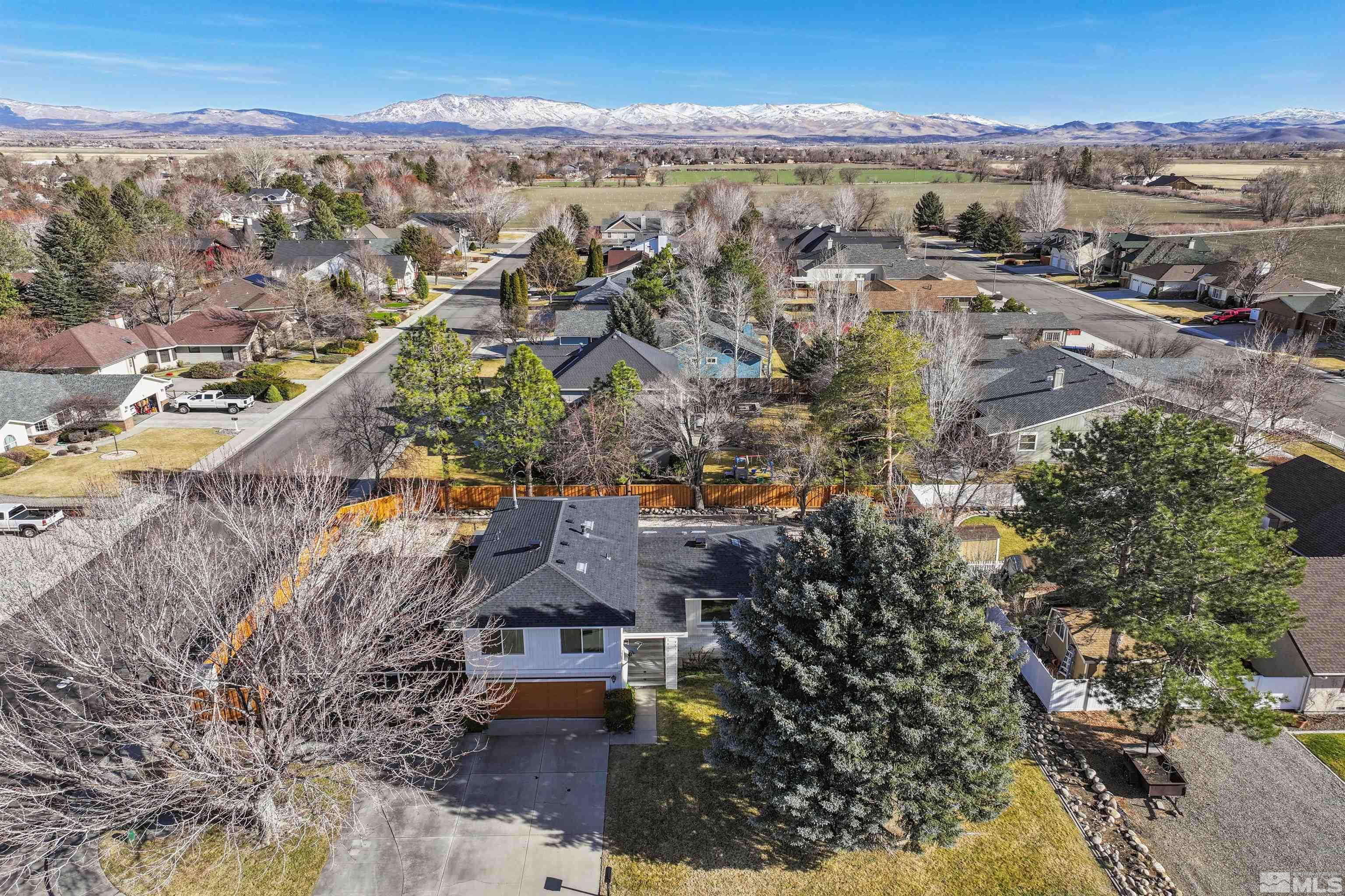 1599 Lucerne Property Photo 3