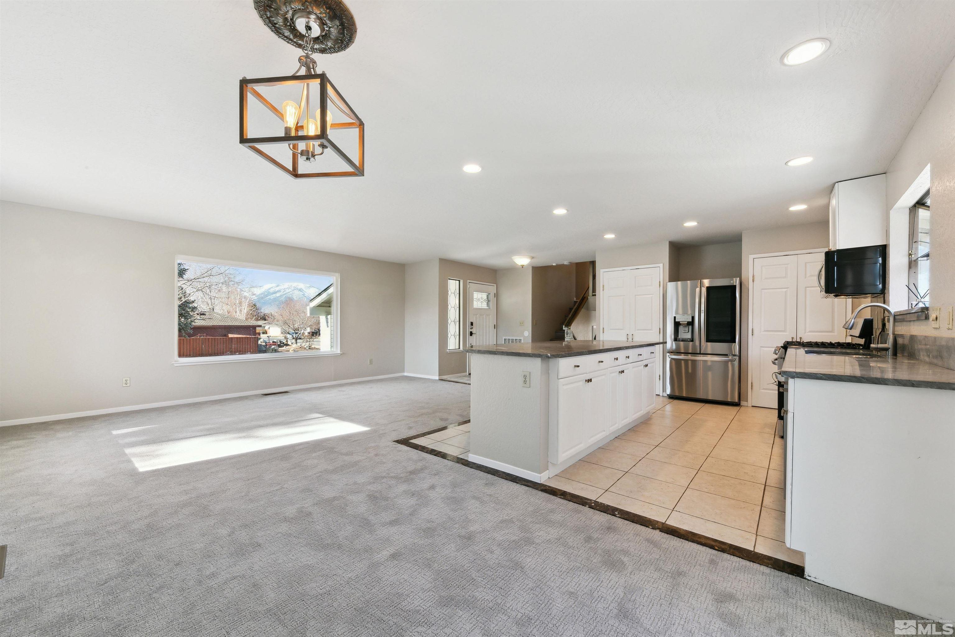 1599 Lucerne Property Photo 7