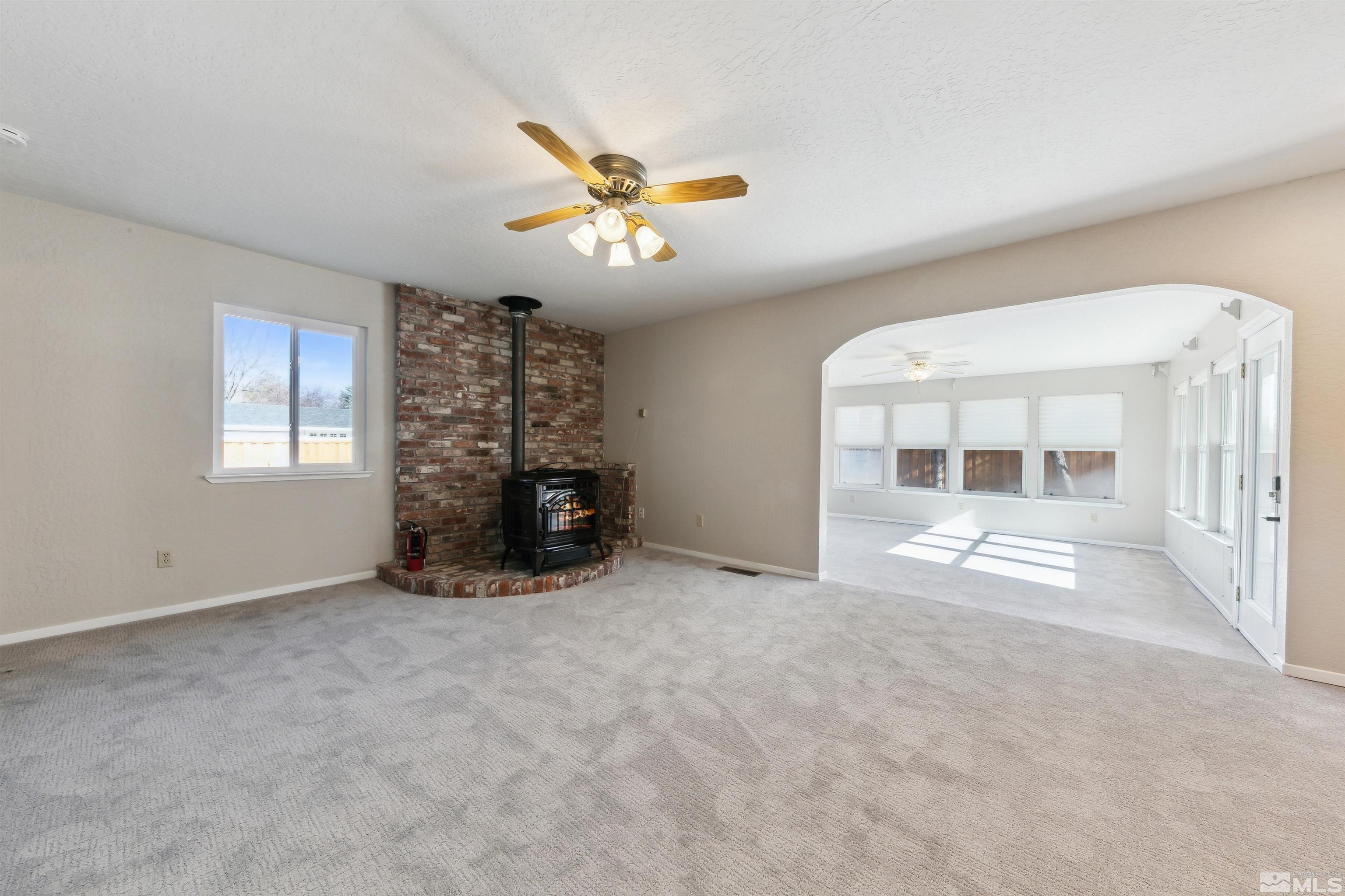 1599 Lucerne Property Photo 15