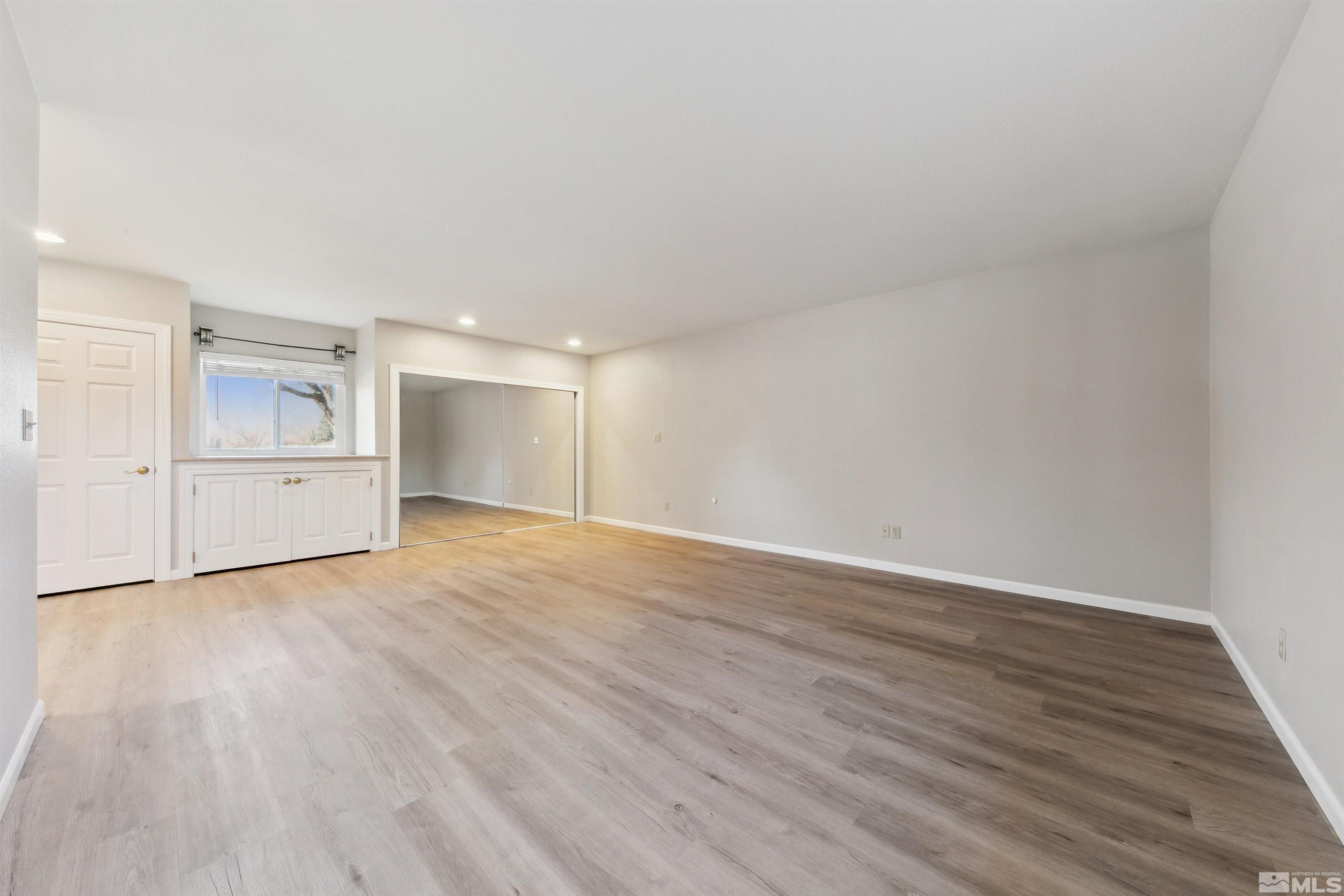 1599 Lucerne Property Photo 25