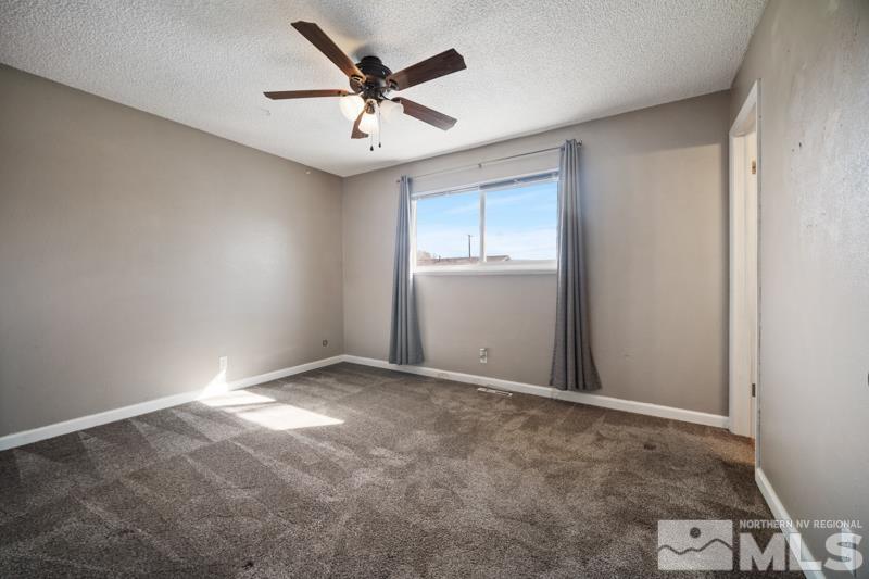 2 E Devere Way Property Photo 20