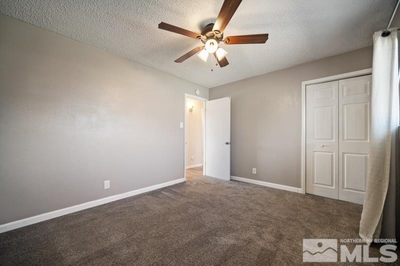 2 E Devere Way Property Photo 24