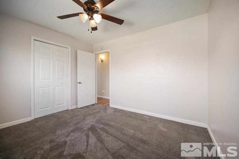 2 E Devere Way Property Photo 26