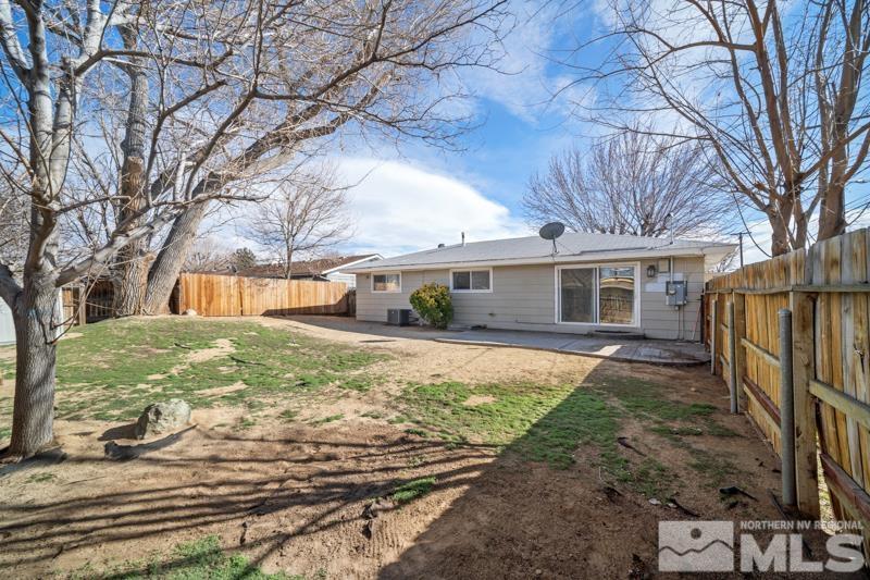 2 E Devere Way Property Photo 33