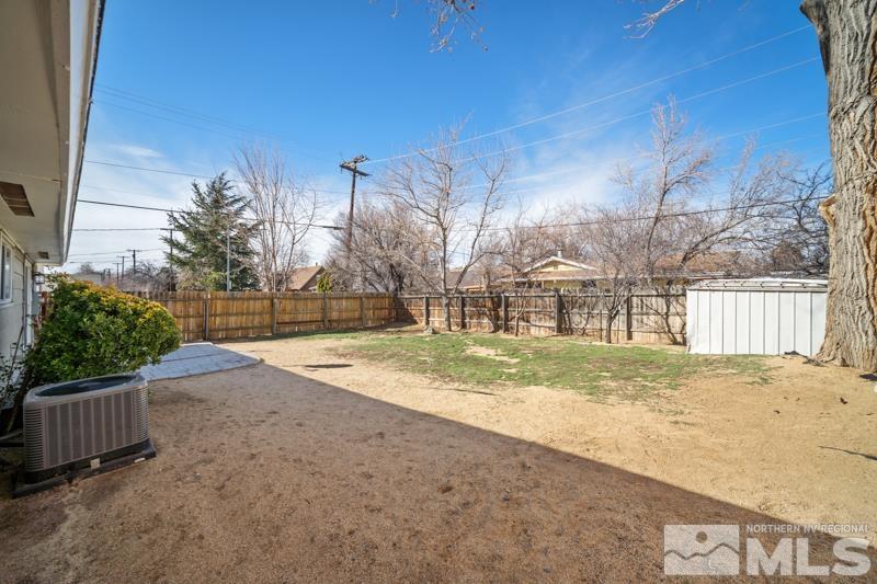 2 E Devere Way Property Photo 36