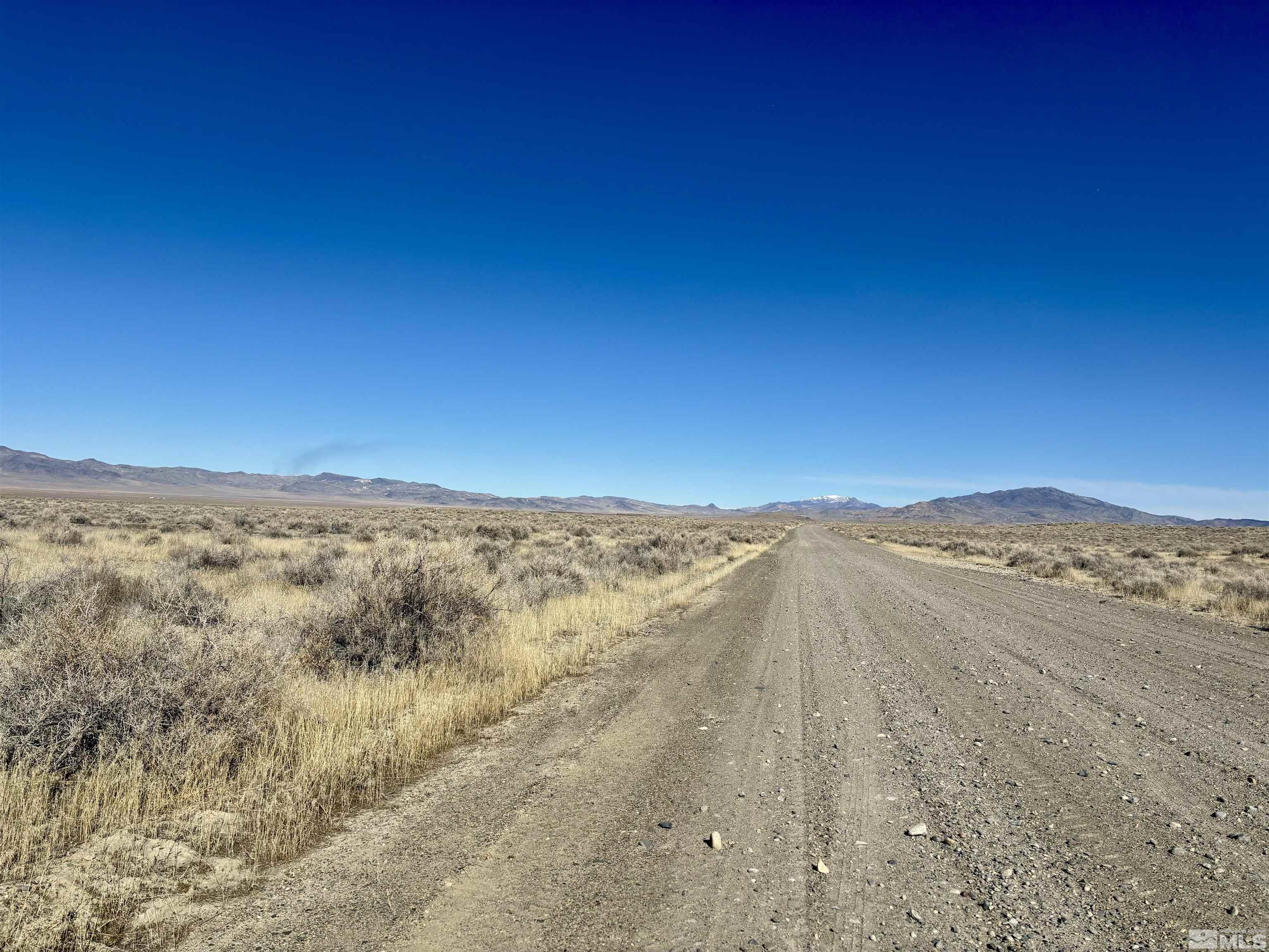 015-610-15 Old Emigrant Trail Property Photo 2