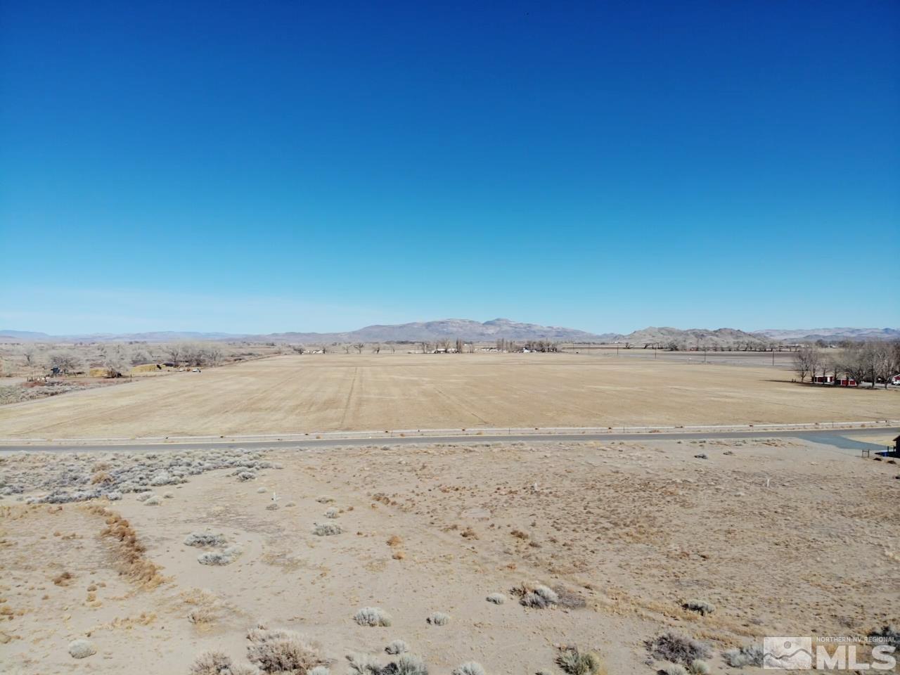 21 Calico Hills Property Photo 2