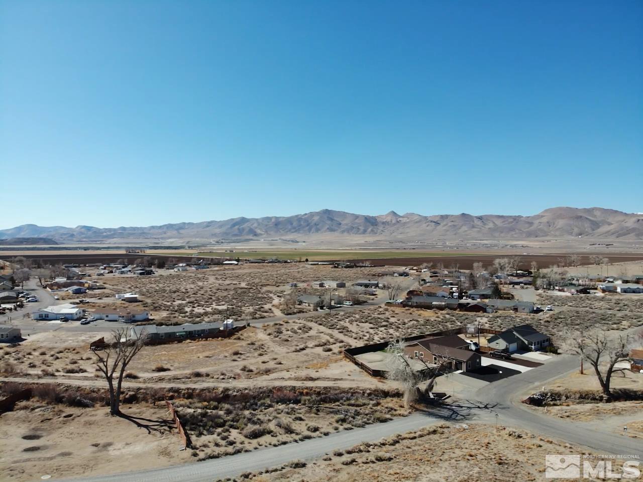 21 Calico Hills Property Photo 6