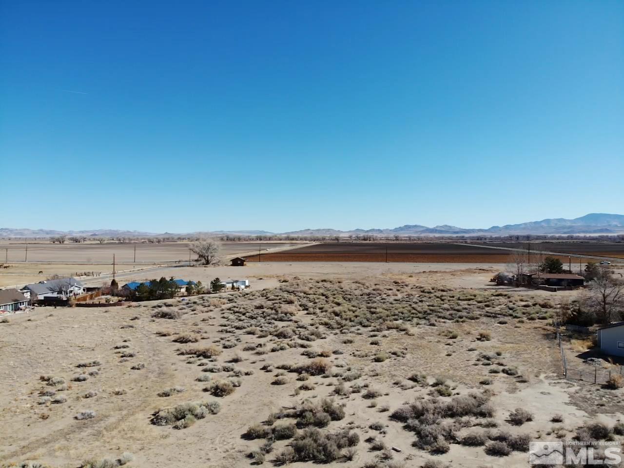 21 Calico Hills Property Photo 9