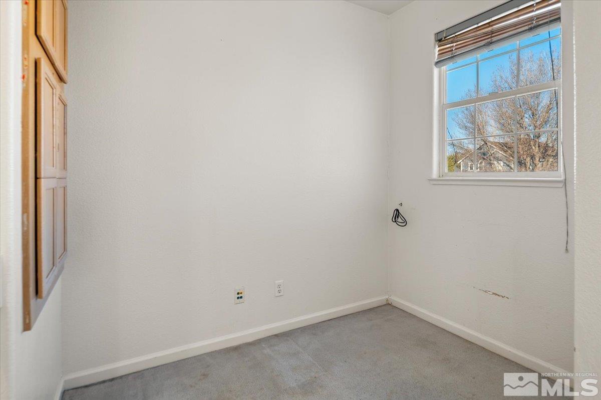 2081 Red Leaf Ct. Property Photo 18