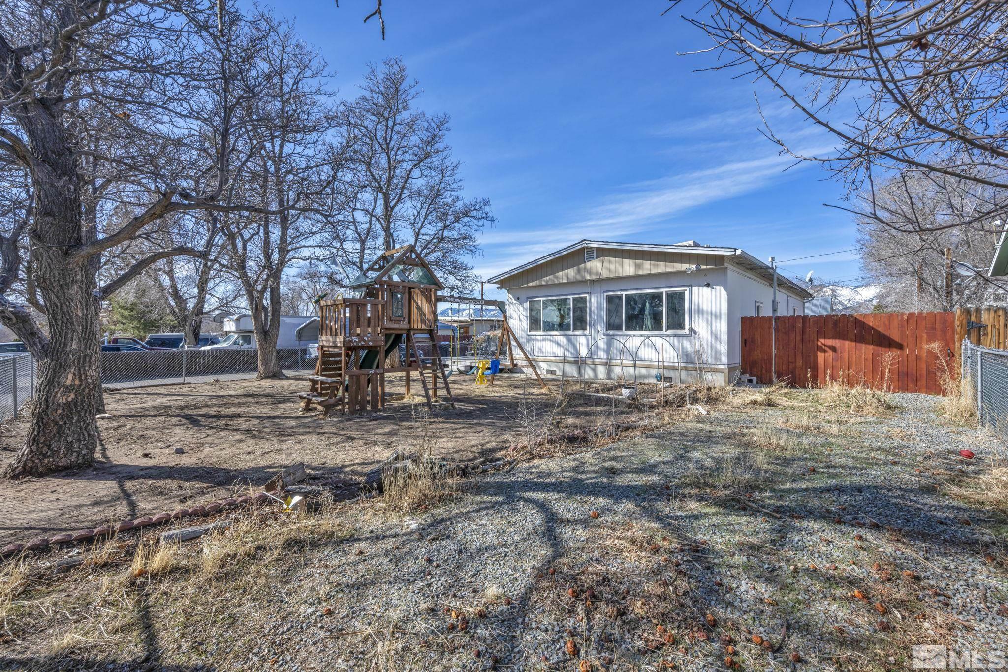 2596 Kit Sierra Way Property Photo 1