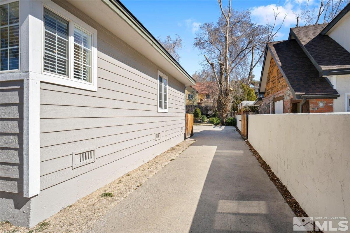 108 Whitaker Way Property Photo 32