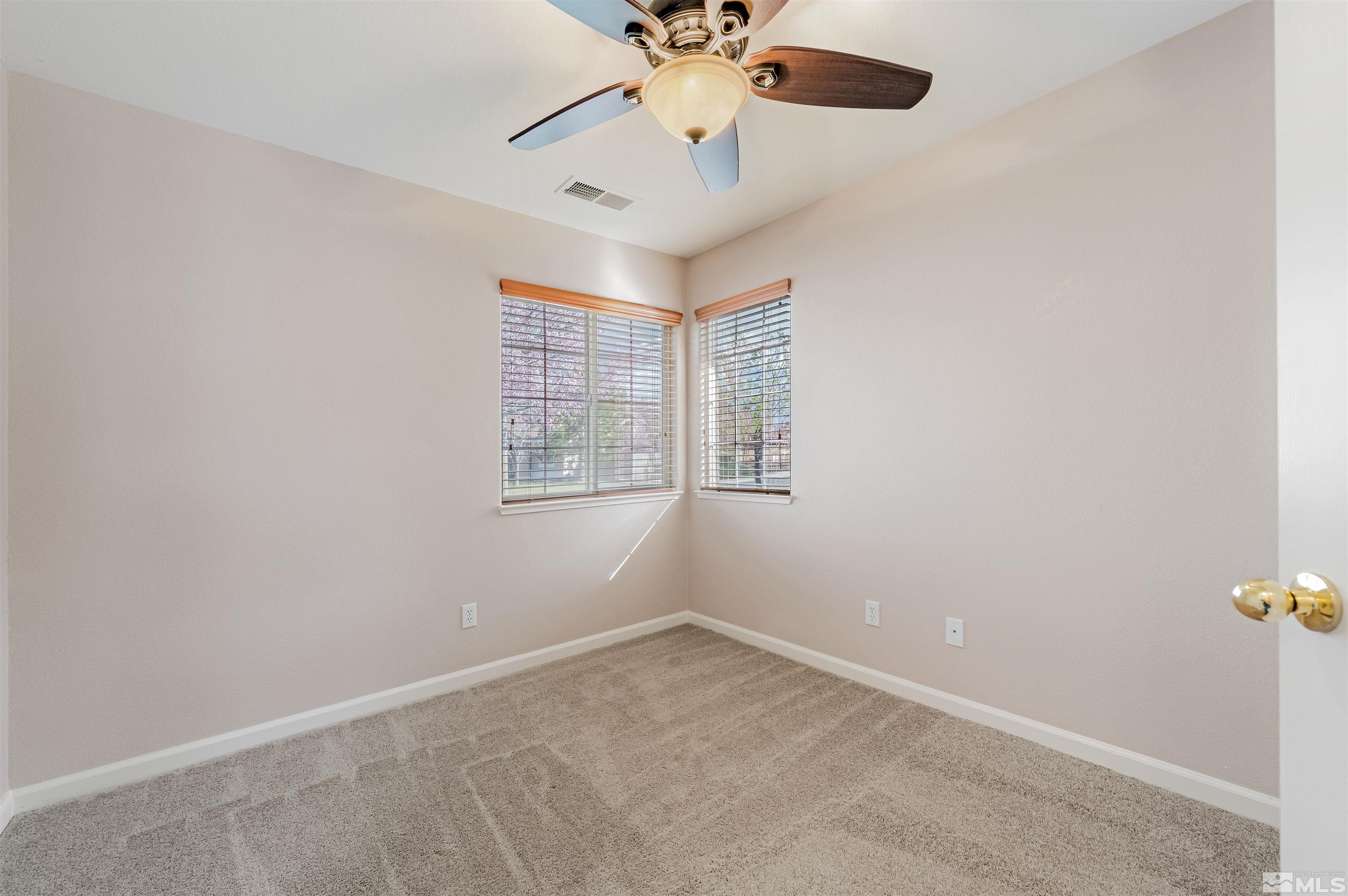 1595 Canyonlands Ct Property Photo 16