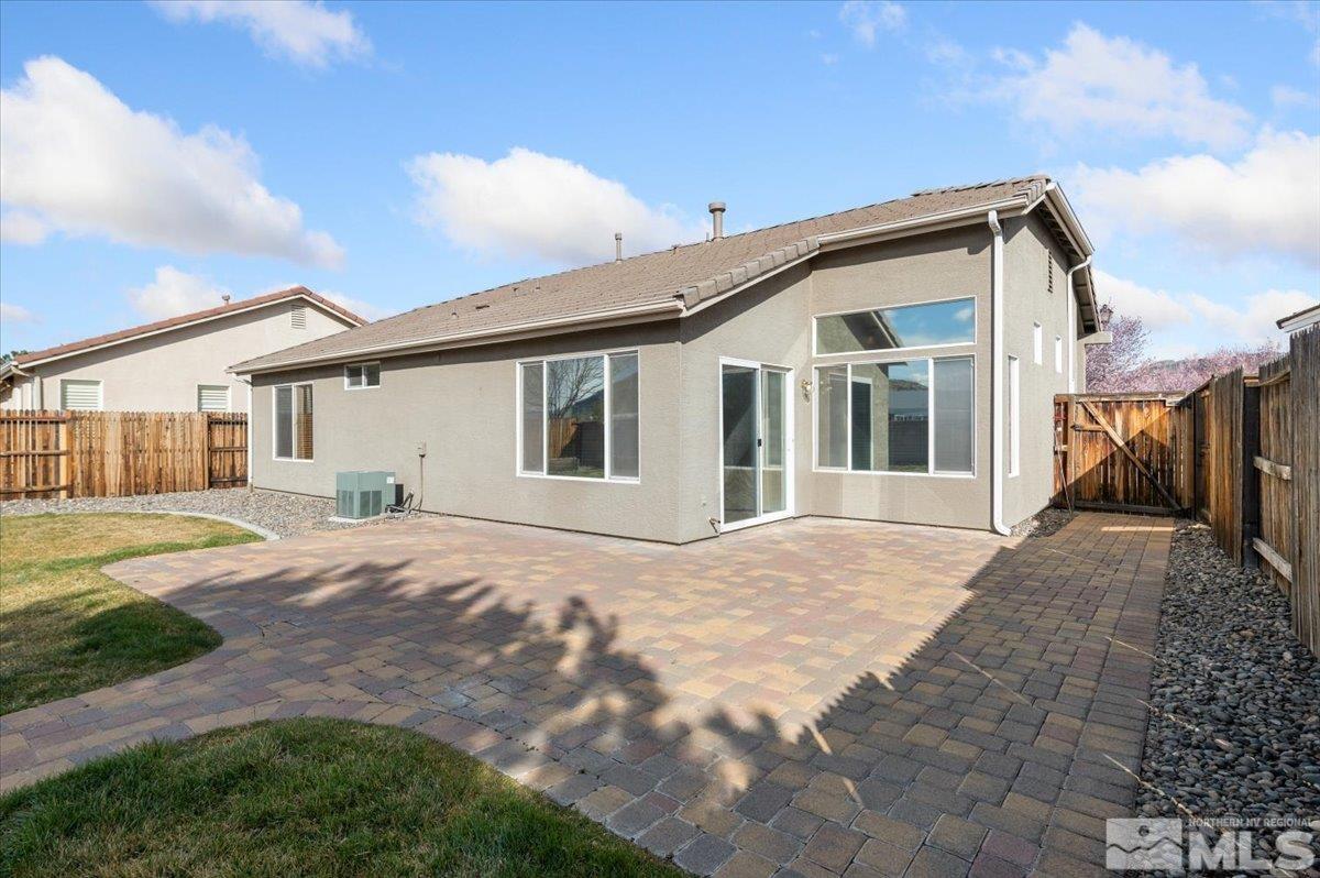 1595 Canyonlands Ct Property Photo 23