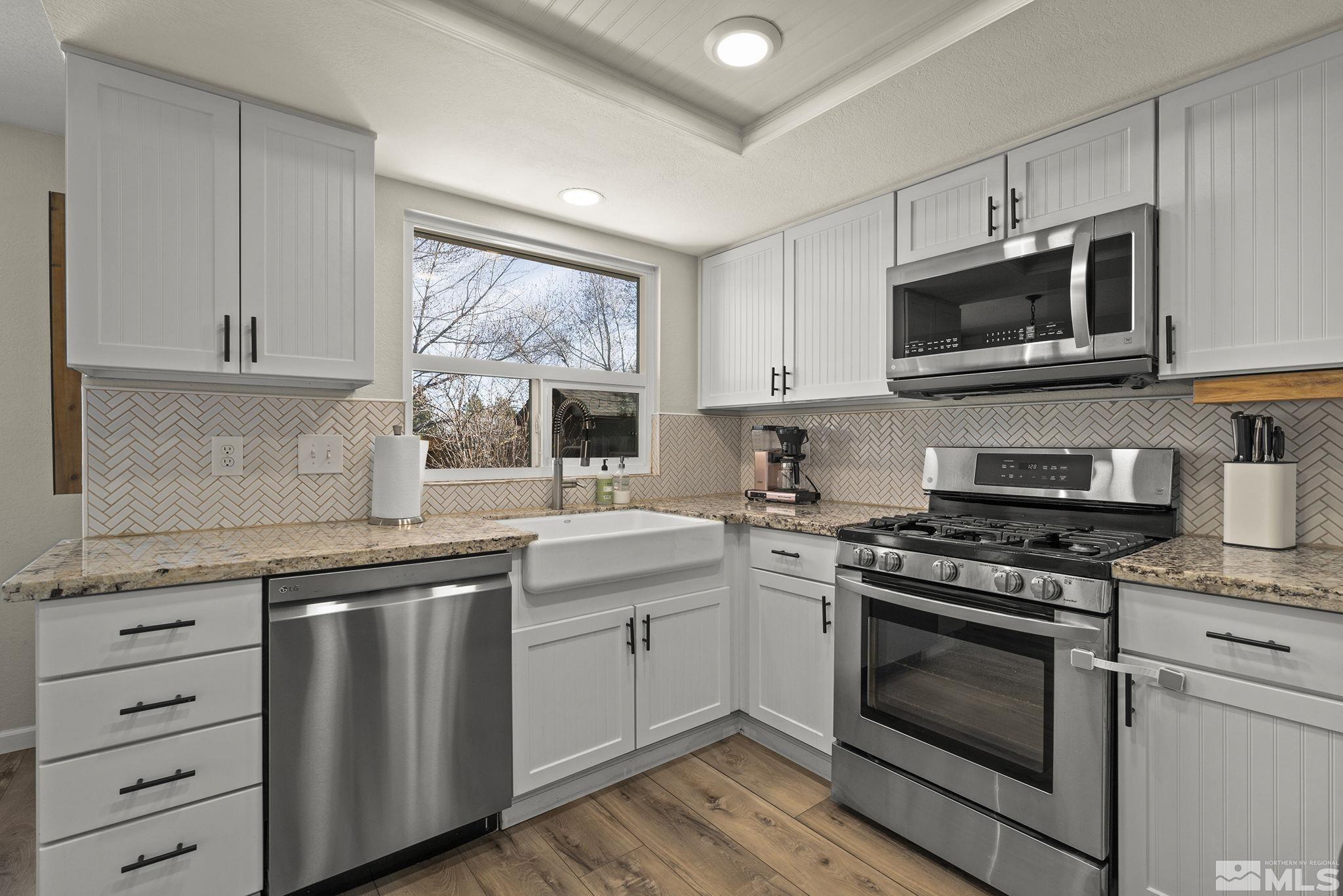1776 Uplands Court Property Photo 13