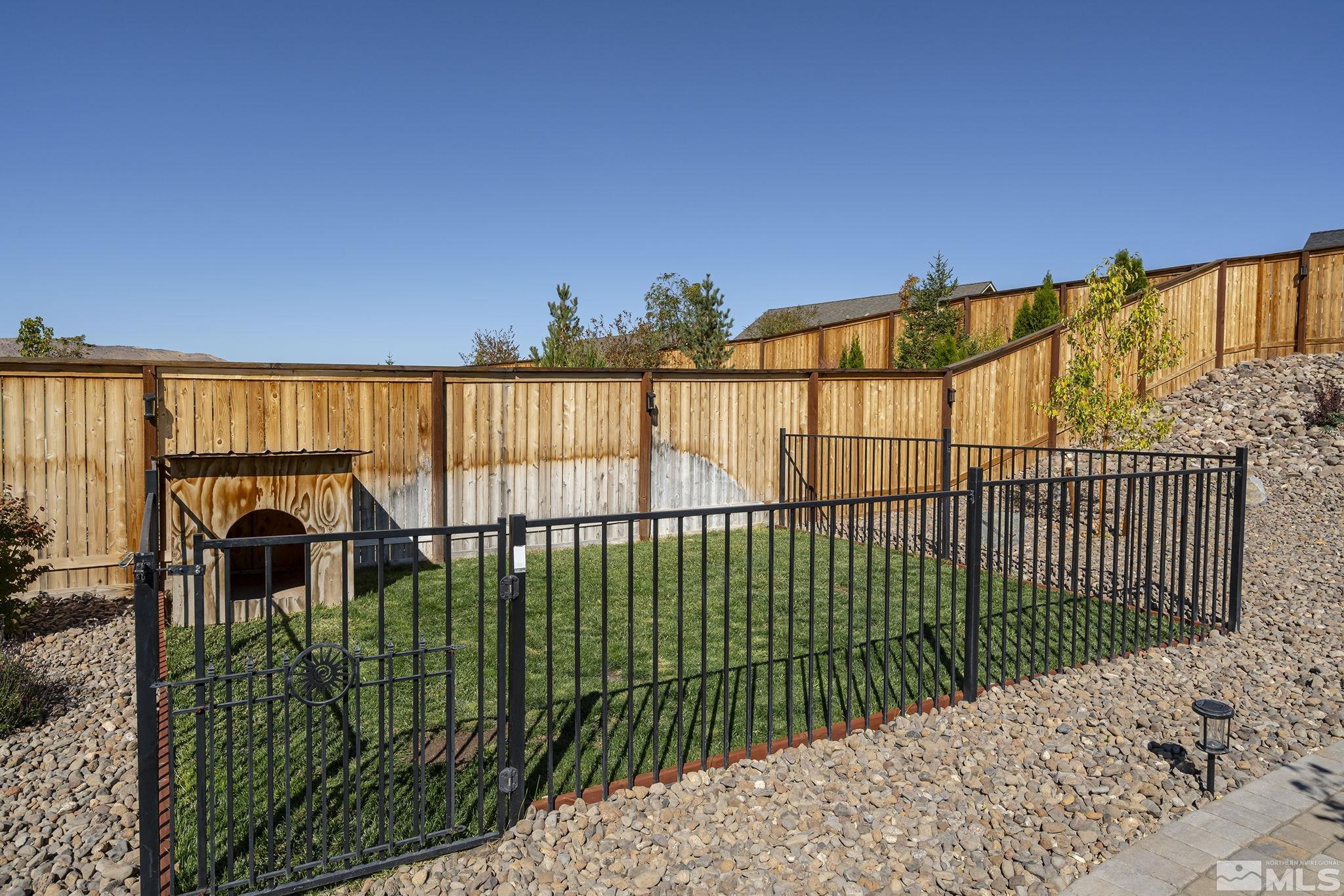 11560 Sage Wind Street Property Photo 31