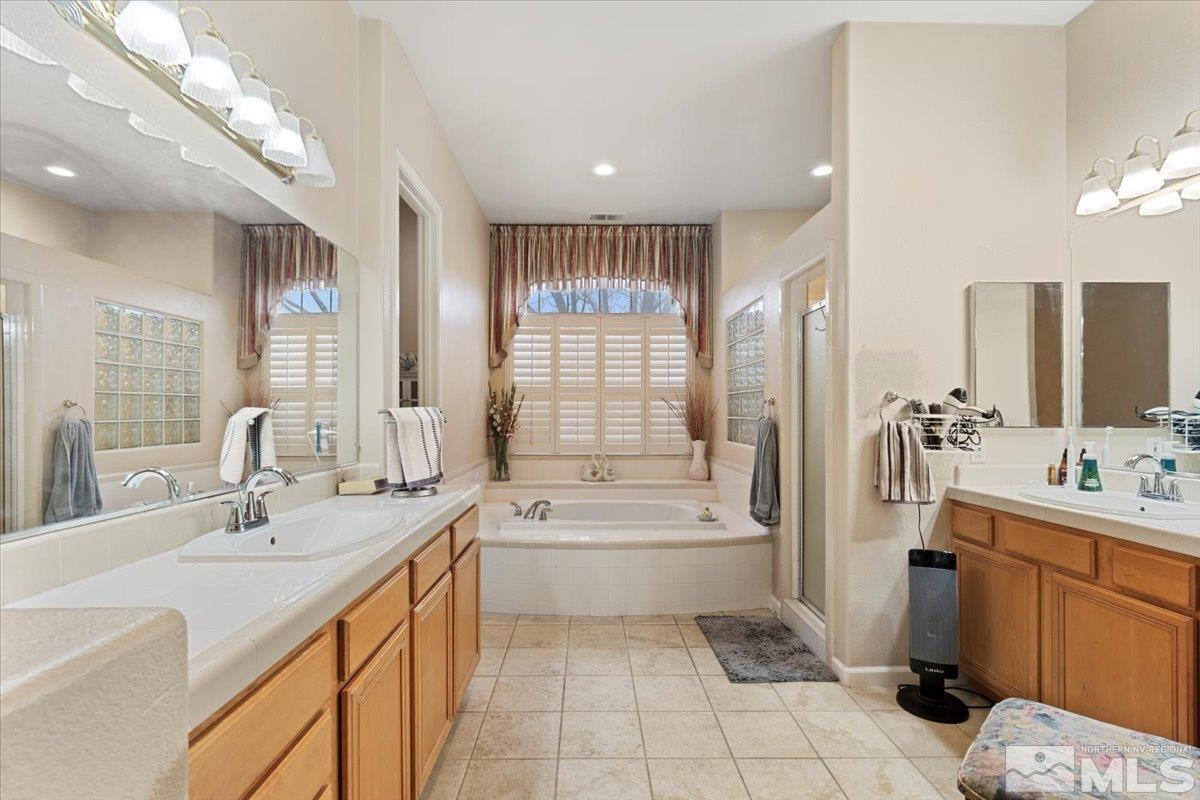 1556 Diamond Country Dr Property Photo 12