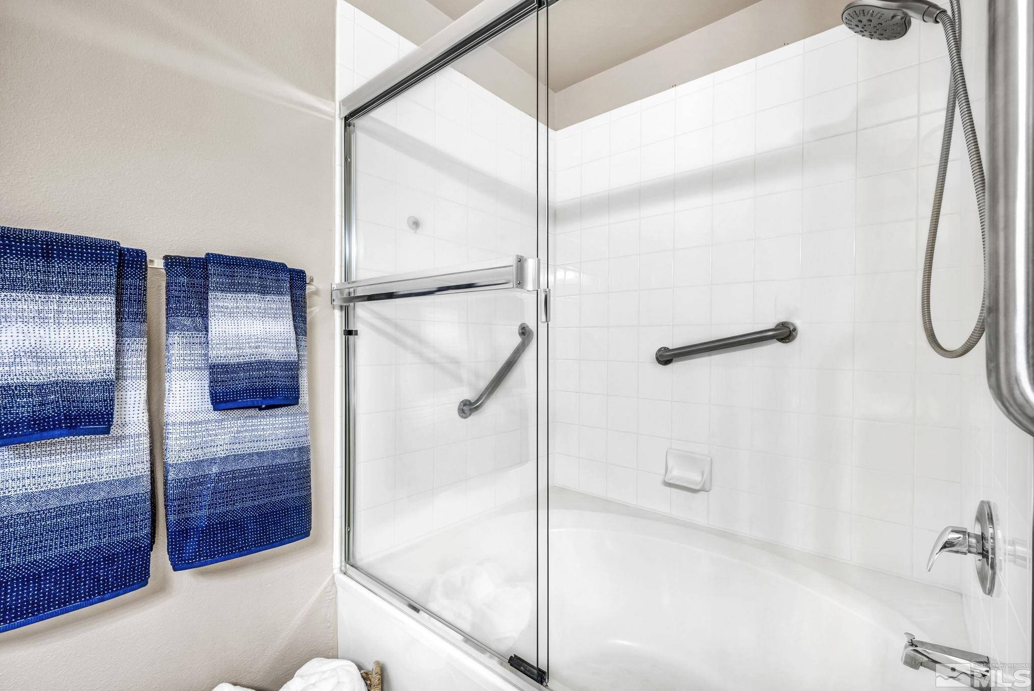 900 S Meadows Pkwy Apt 2411 Apt 2411 Property Photo 16