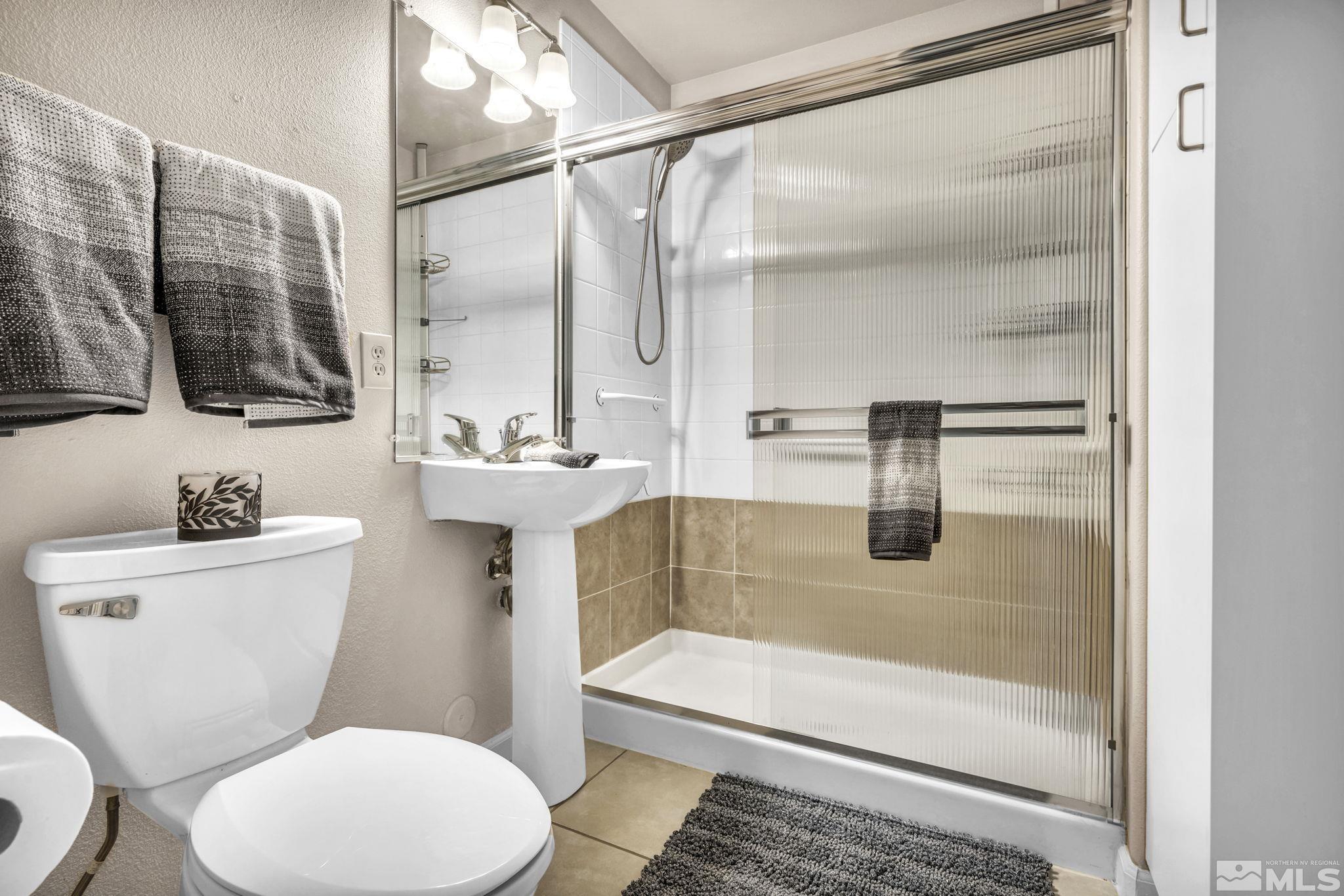 900 S Meadows Pkwy Apt 2411 Apt 2411 Property Photo 25