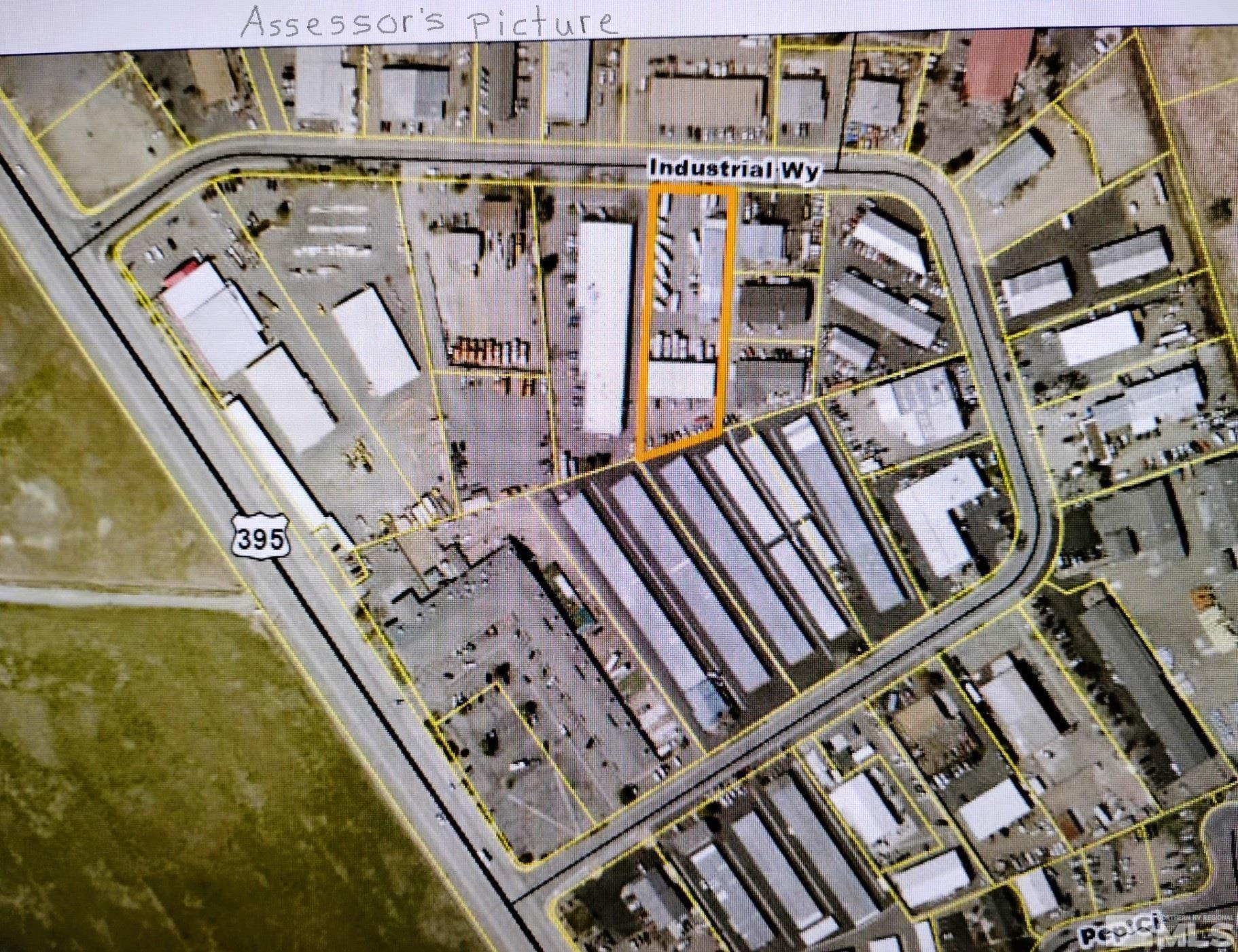 1417 Industrial Way Property Photo 13