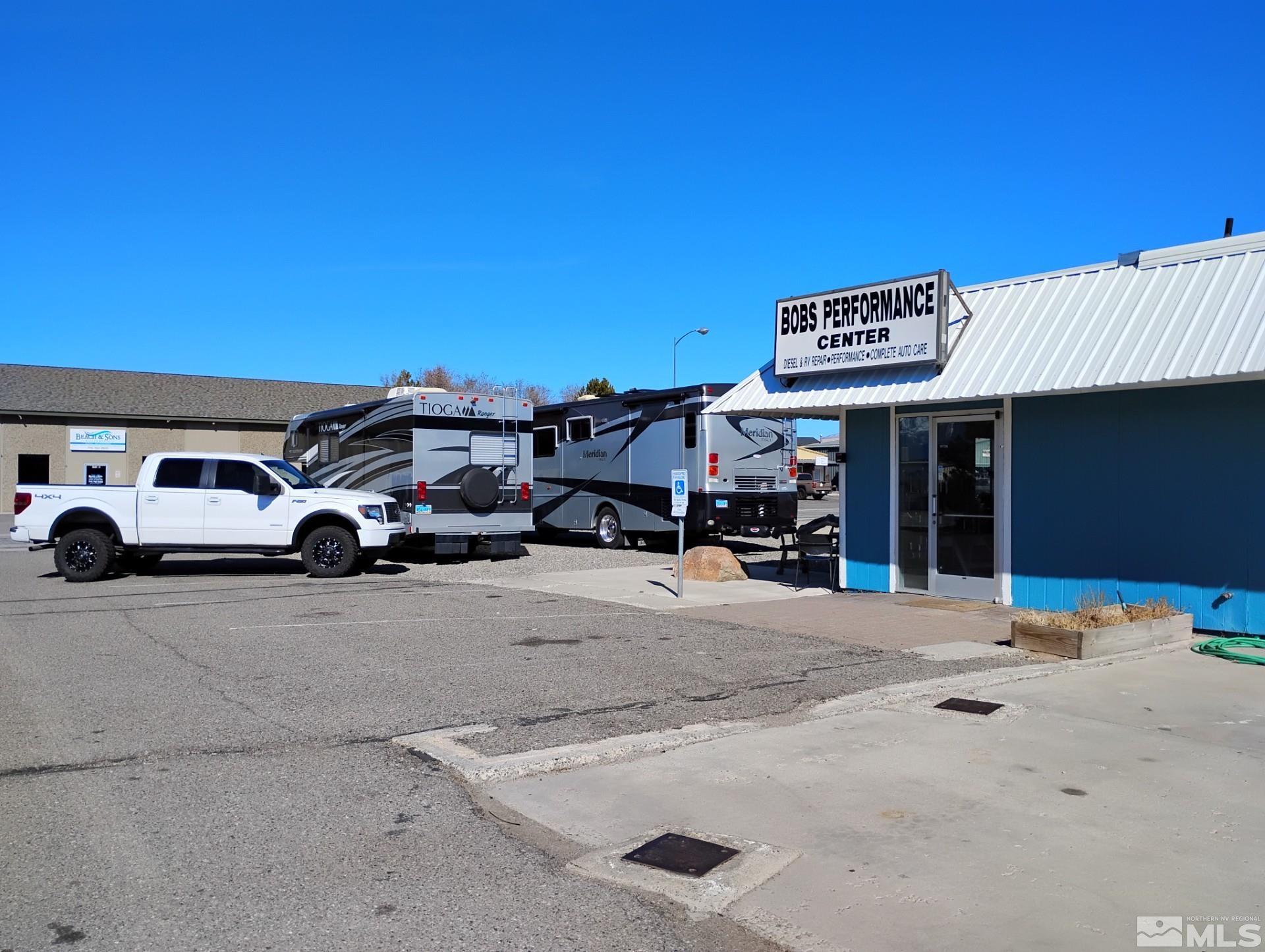 1417 Industrial Way Property Photo 32