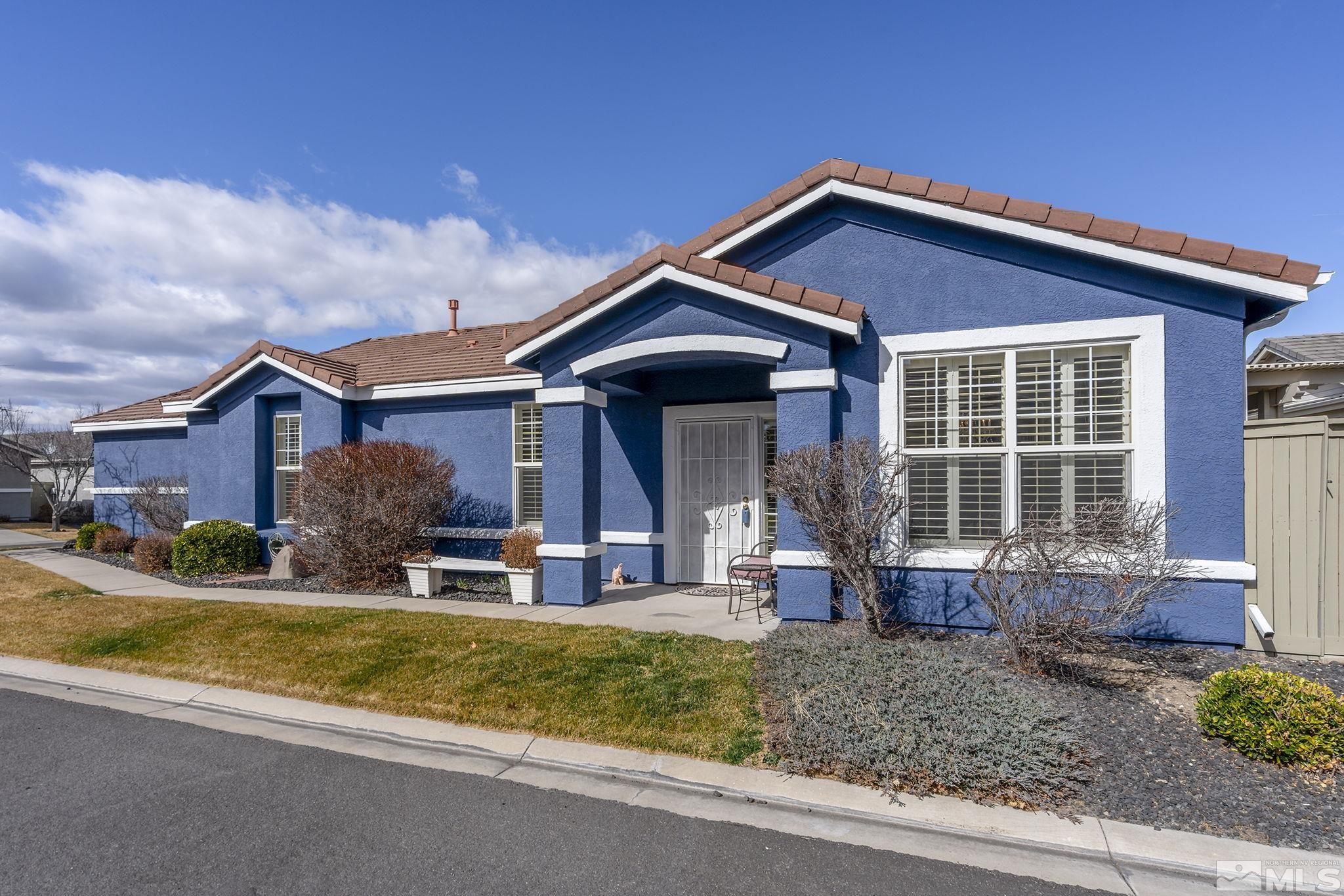 10591 Iron Point Cir Property Photo 1