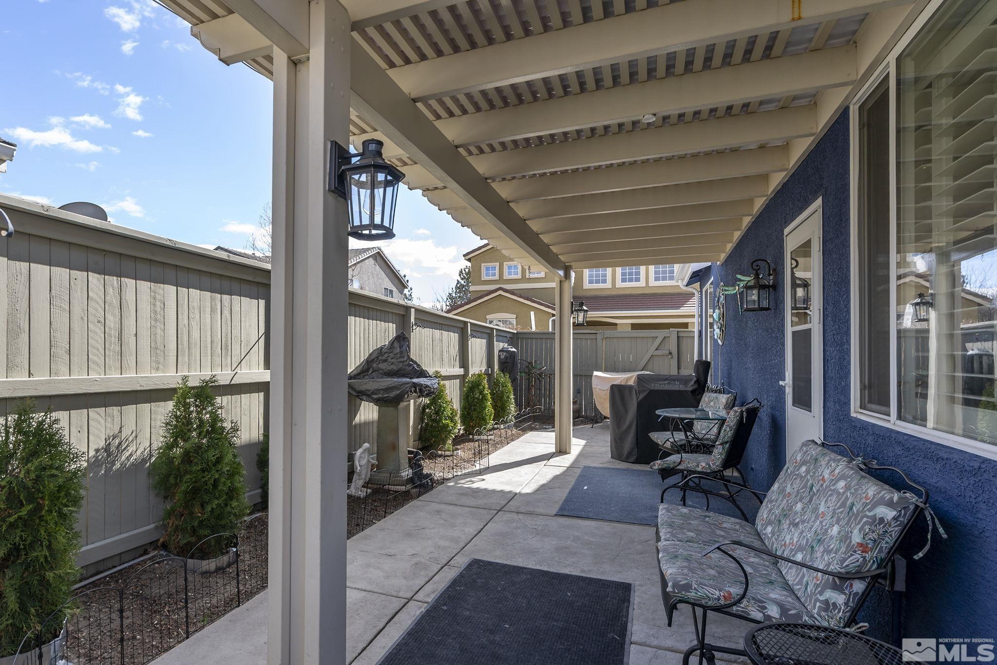 10591 Iron Point Cir Property Photo 6
