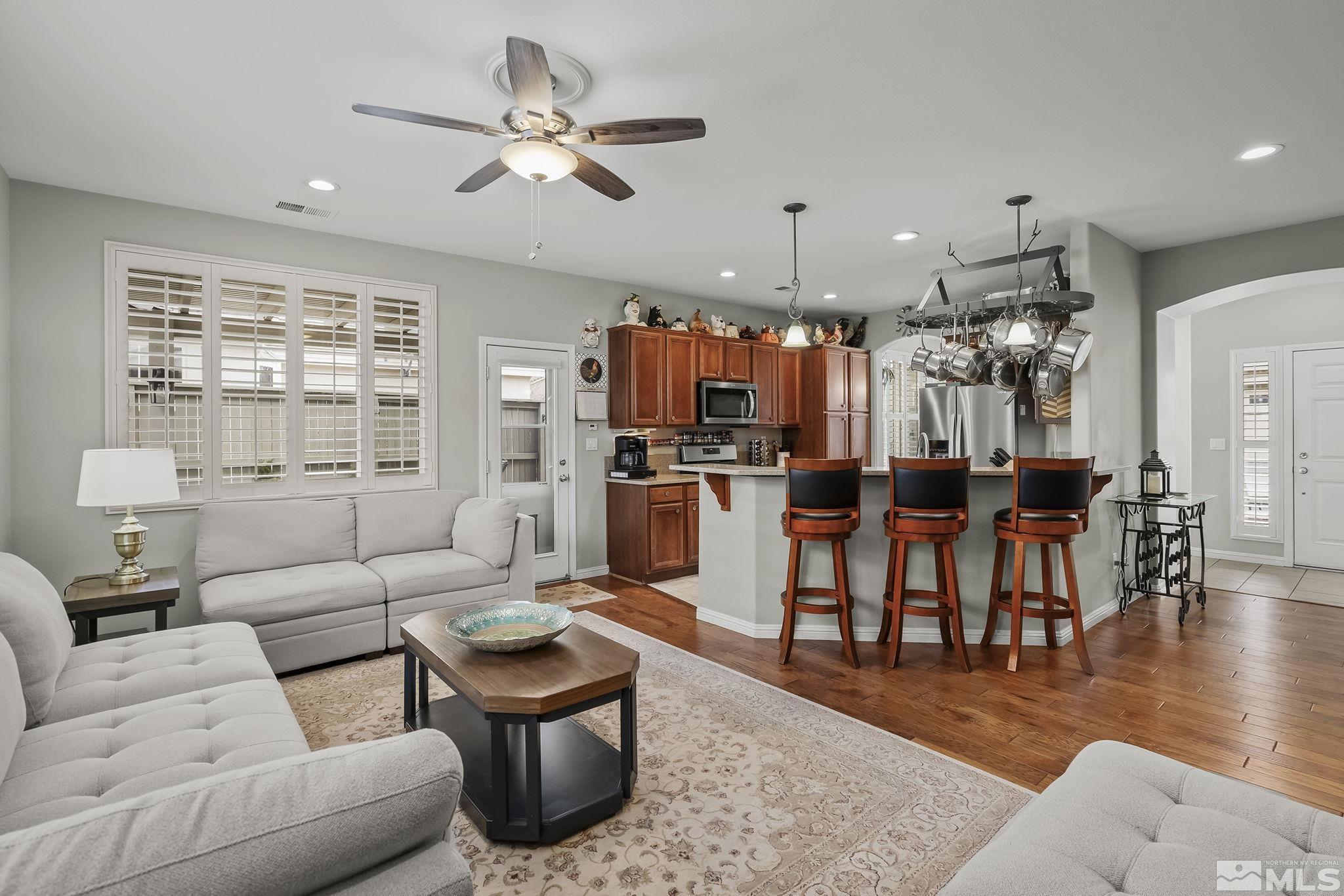 10591 Iron Point Cir Property Photo 12
