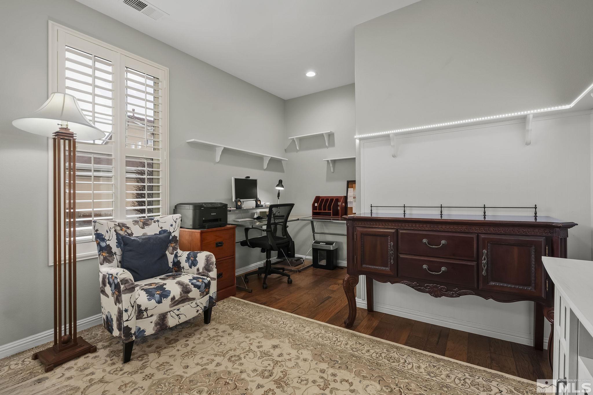 10591 Iron Point Cir Property Photo 16
