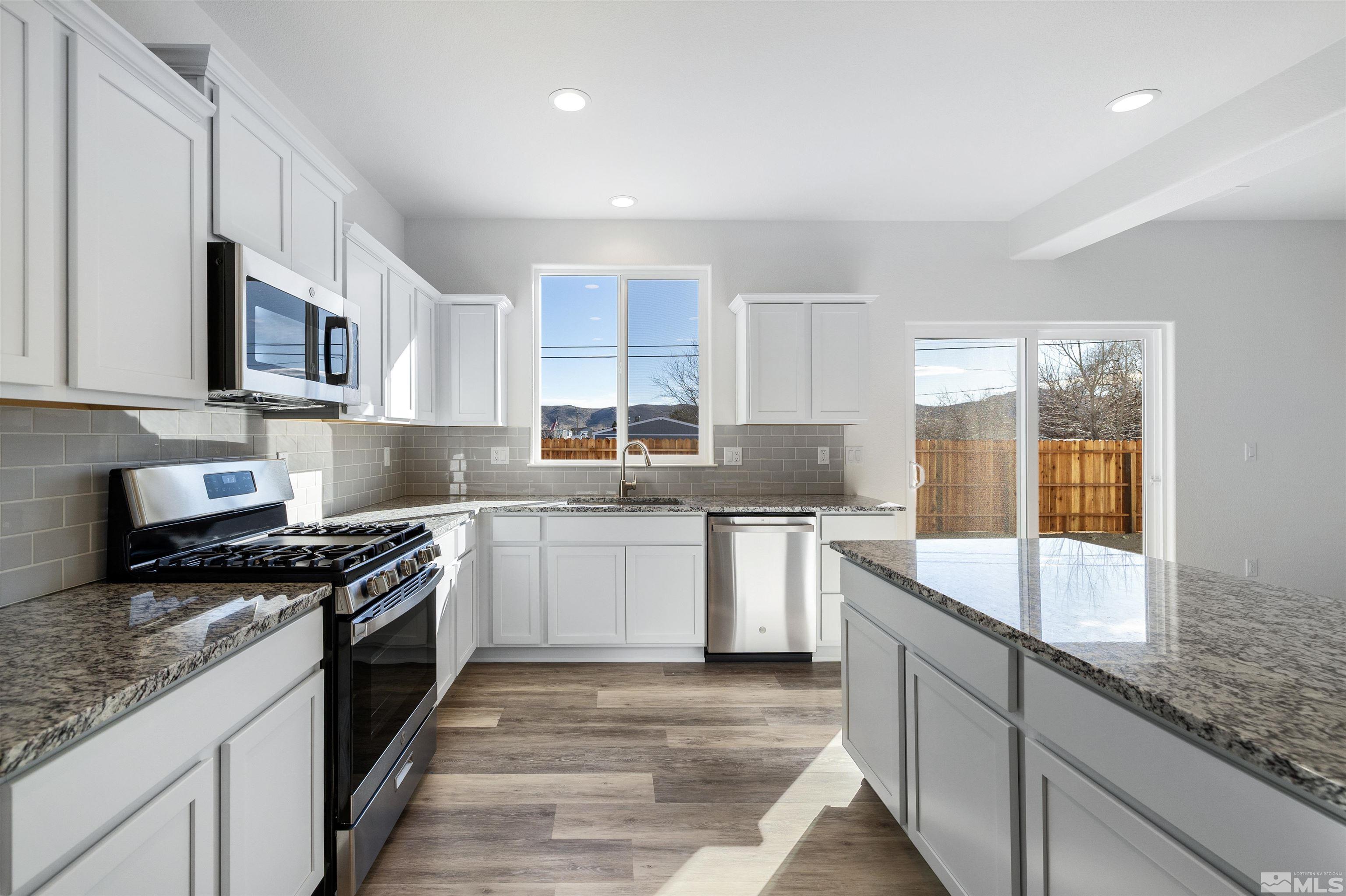 4024 Cold Springs Court Property Photo 7