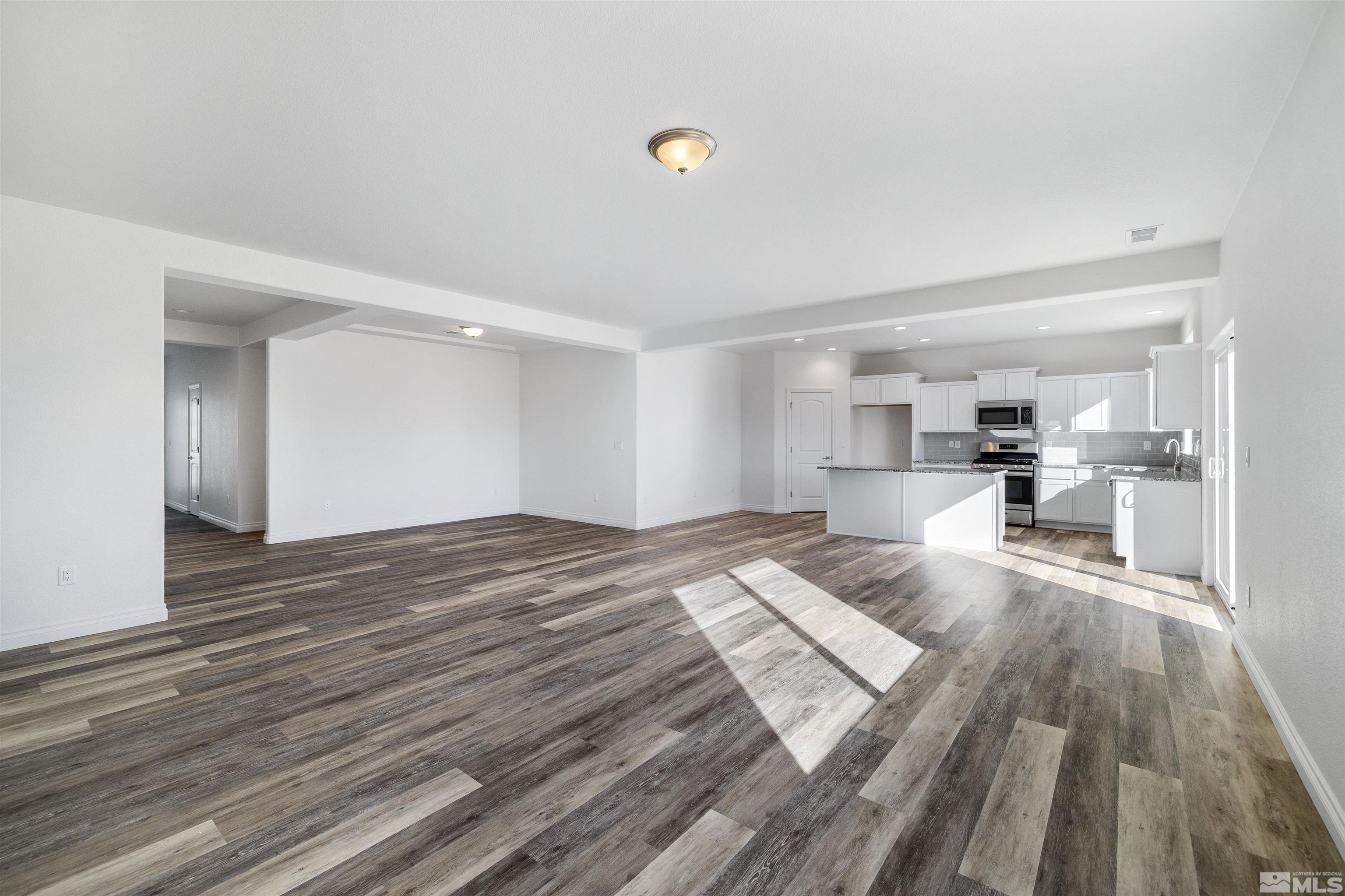 4024 Cold Springs Court Property Photo 8