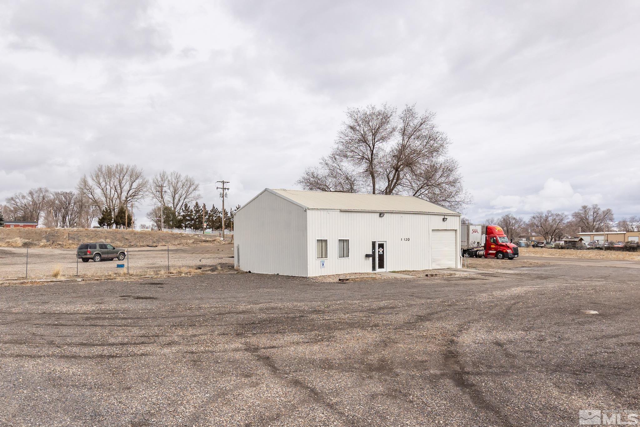 1120 Chestnut Street Property Photo