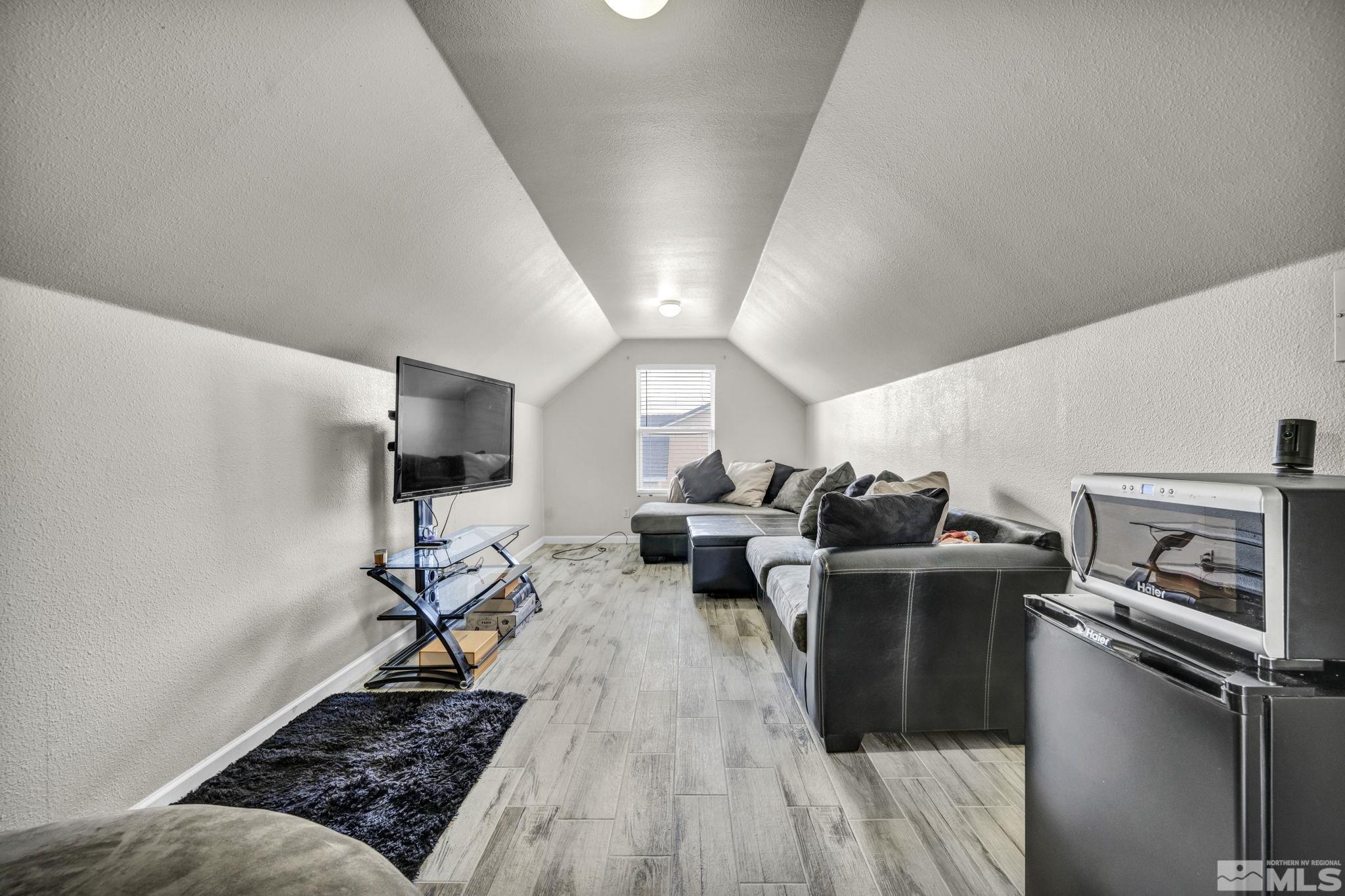 1724 Pro Court Property Photo 24