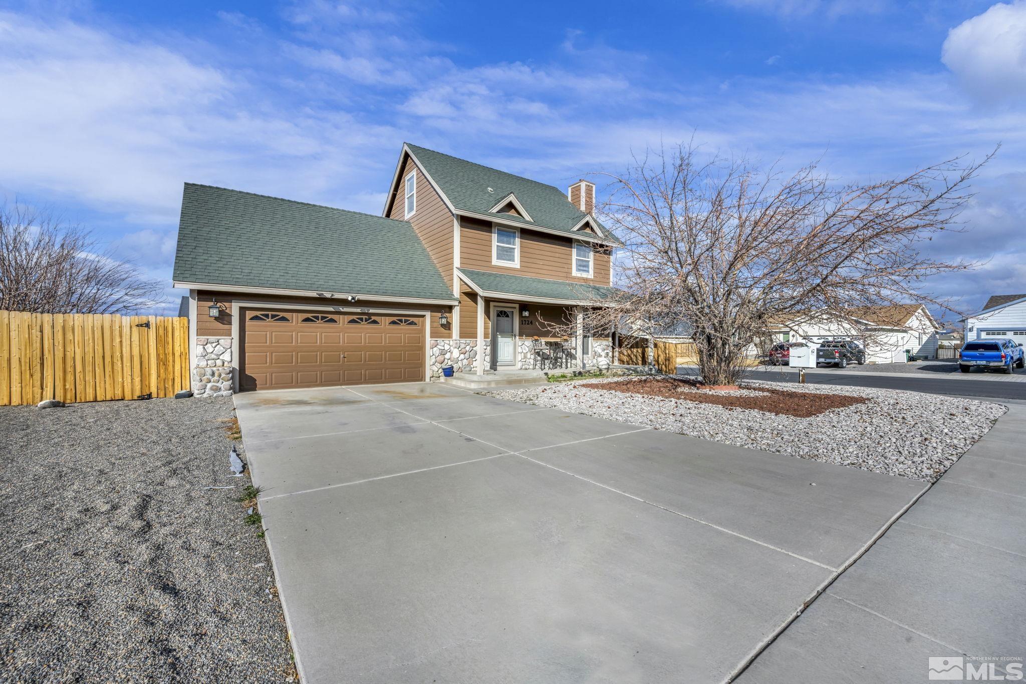 1724 Pro Ct Property Photo 2