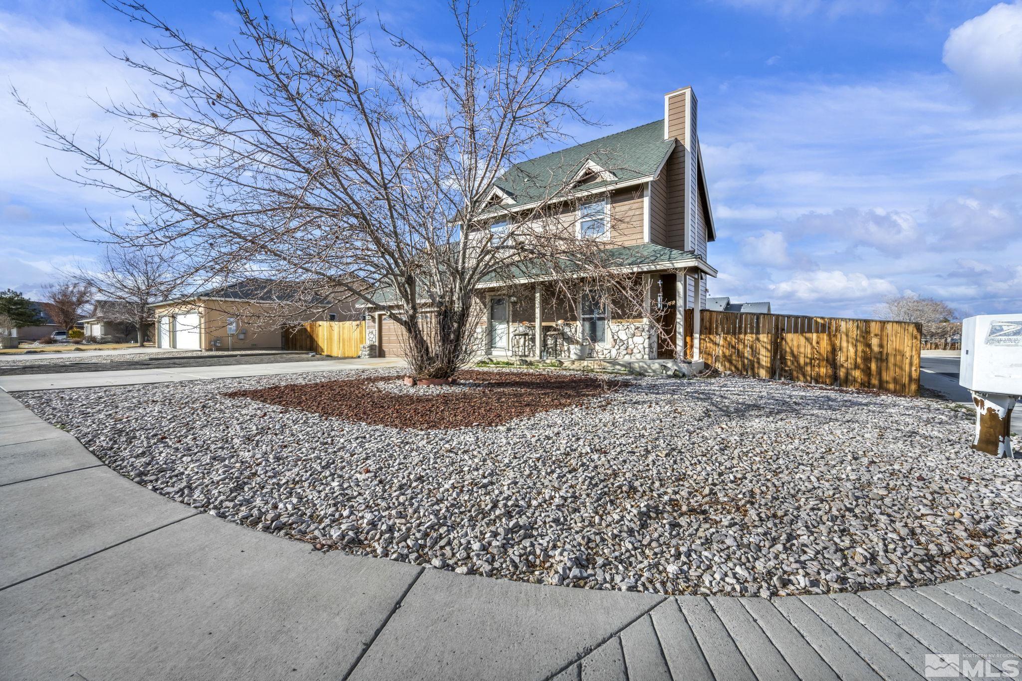 1724 Pro Ct Property Photo 3