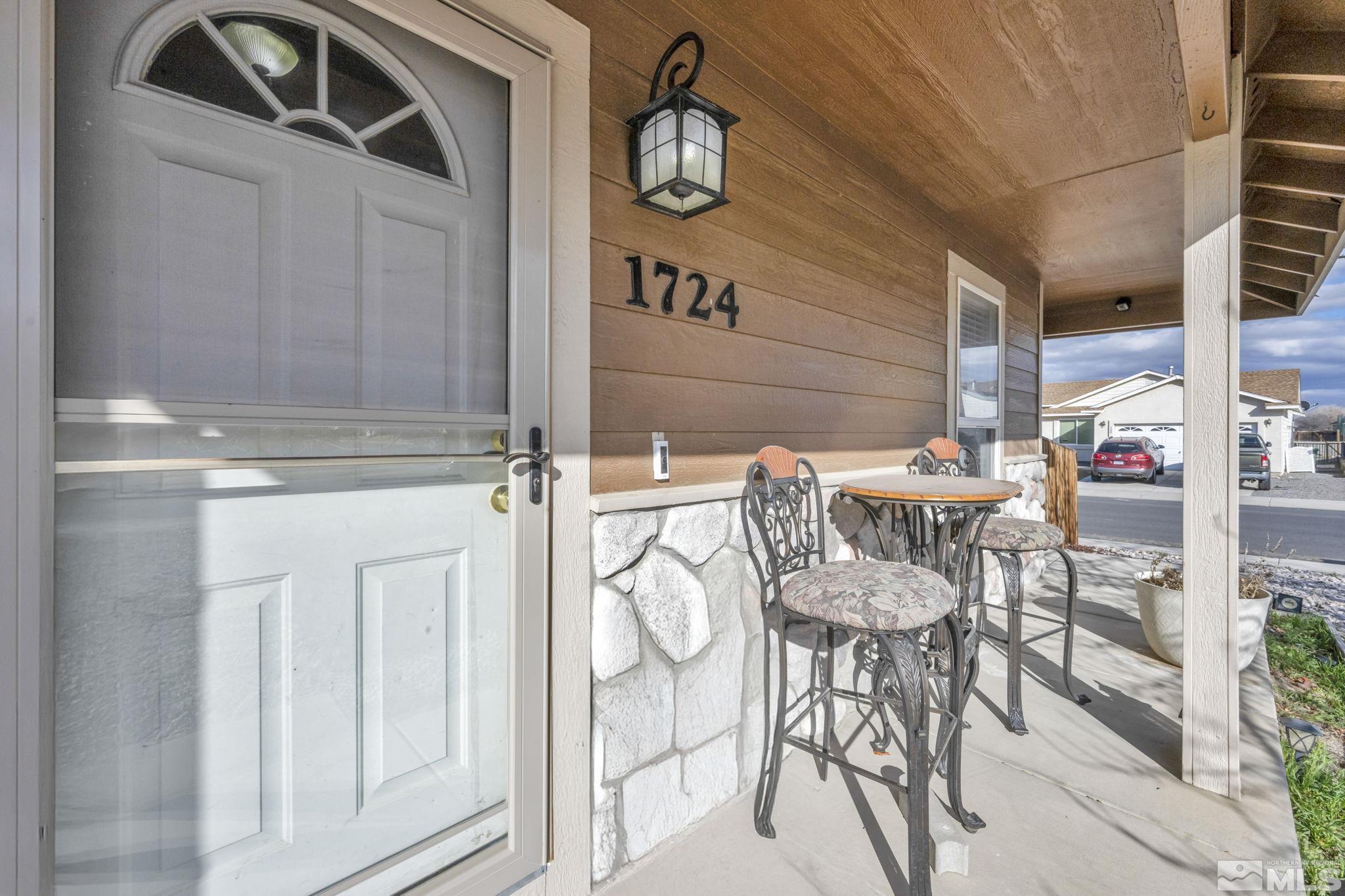 1724 Pro Ct Property Photo 4