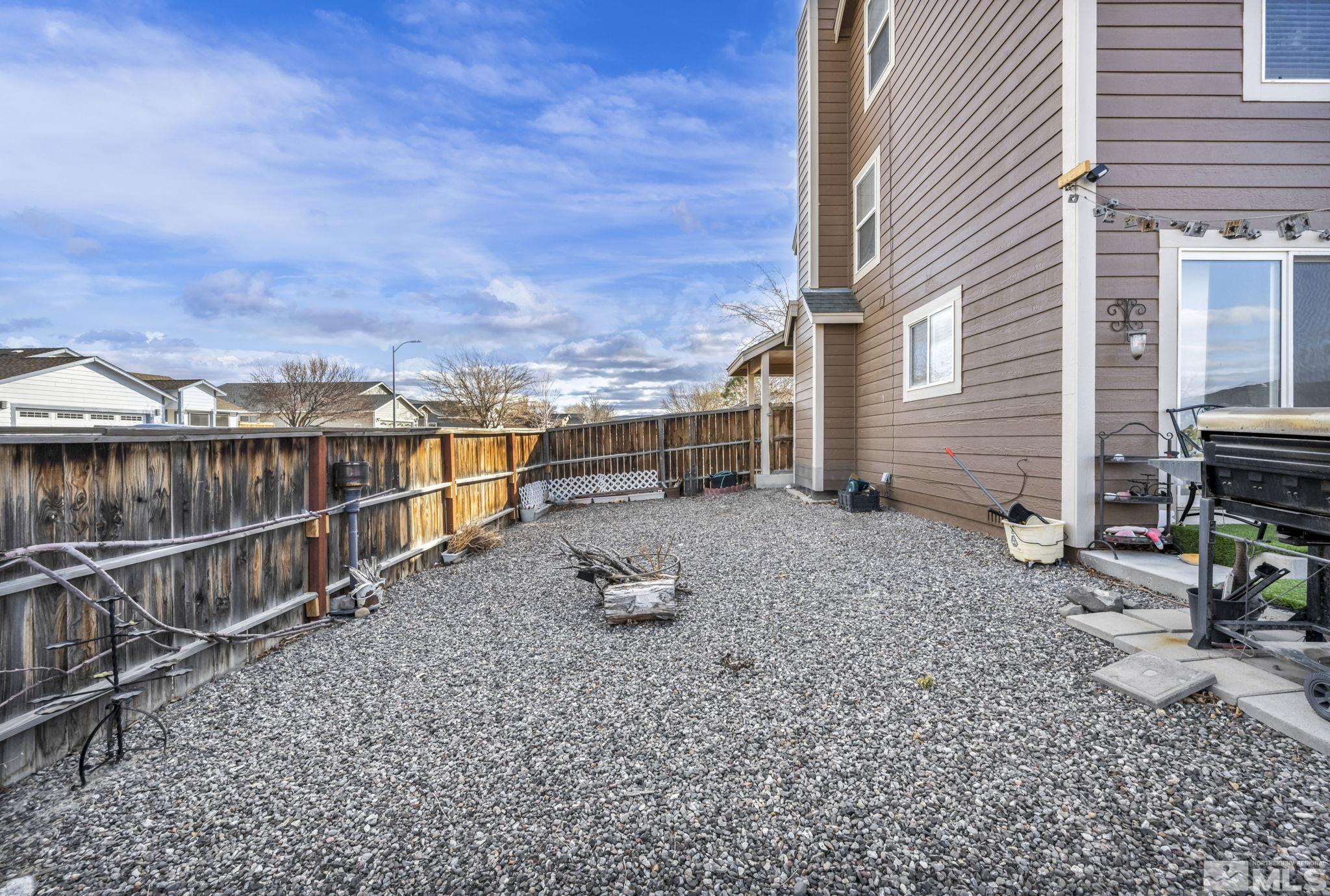 1724 Pro Ct Property Photo 6