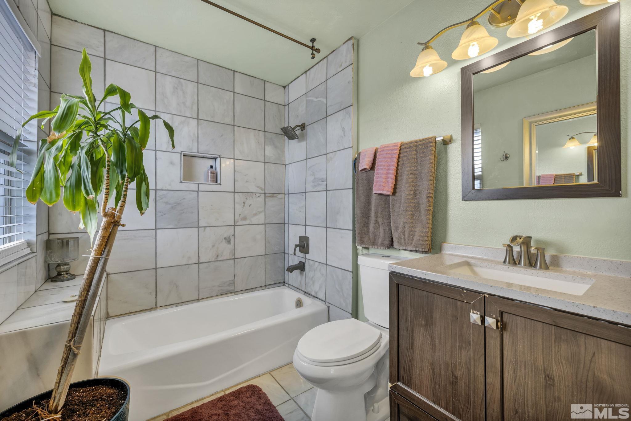 1724 Pro Ct Property Photo 23
