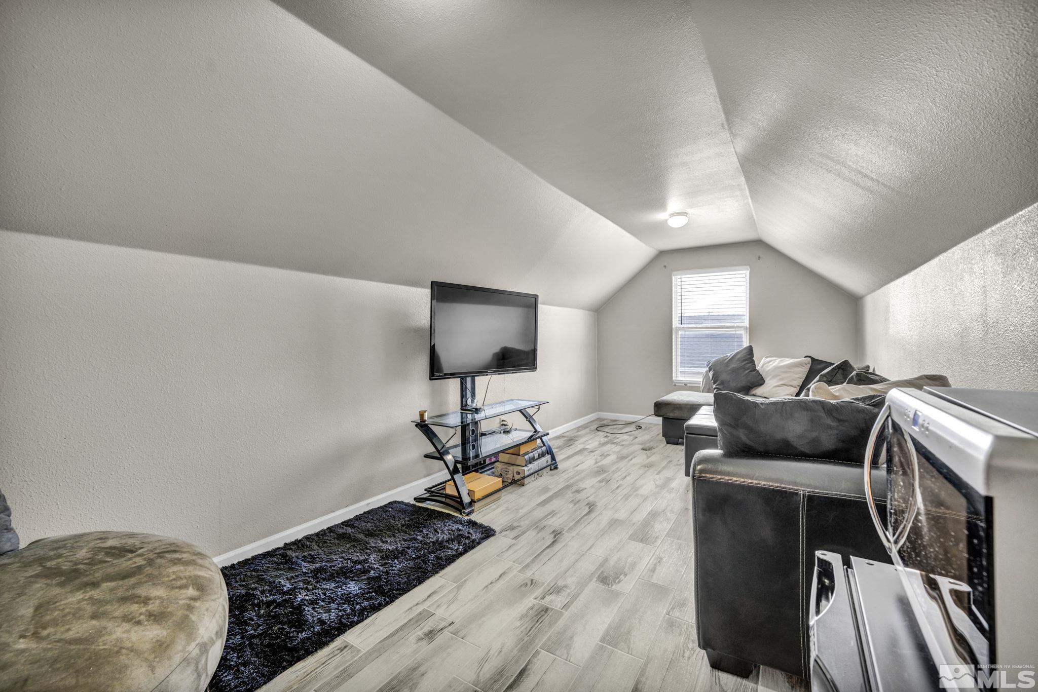 1724 Pro Ct Property Photo 25