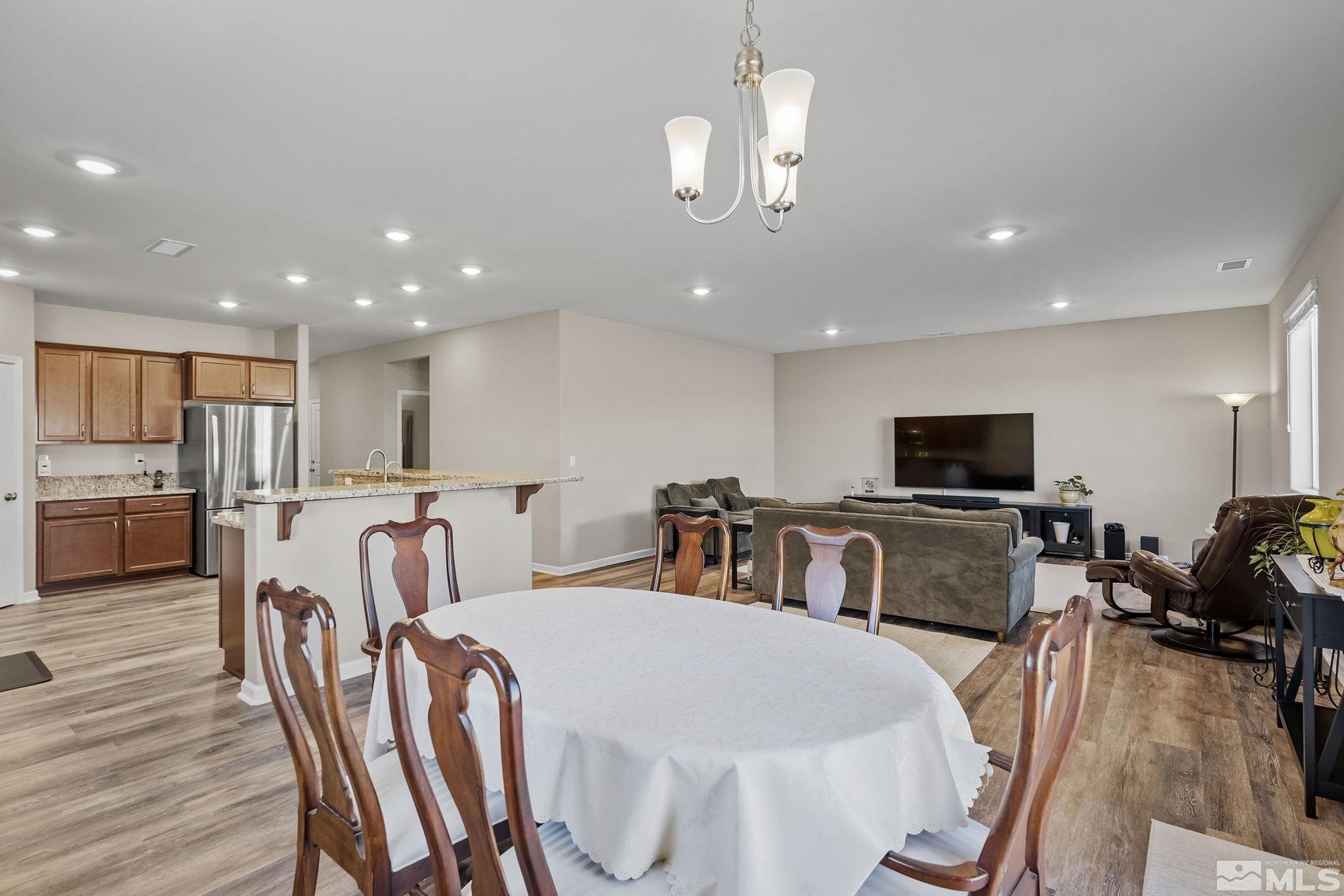 556 Beckwourth Drive Property Photo 13