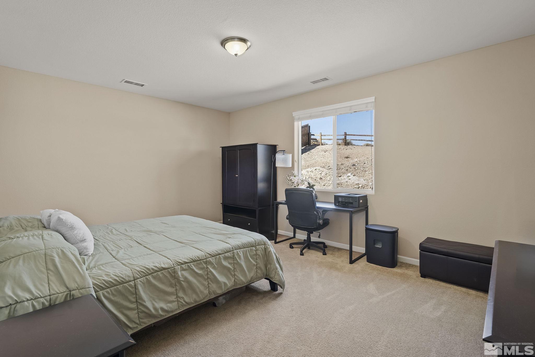 556 Beckwourth Drive Property Photo 16